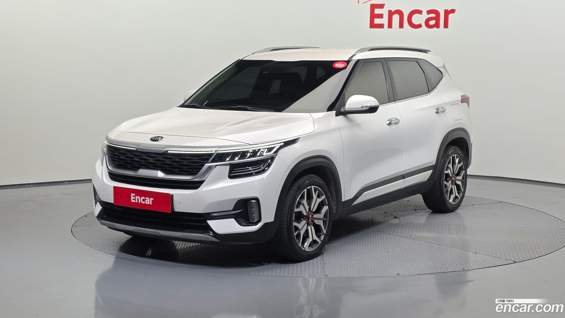 Main__Slider__Photo:Seltos Kia 2019.7-0