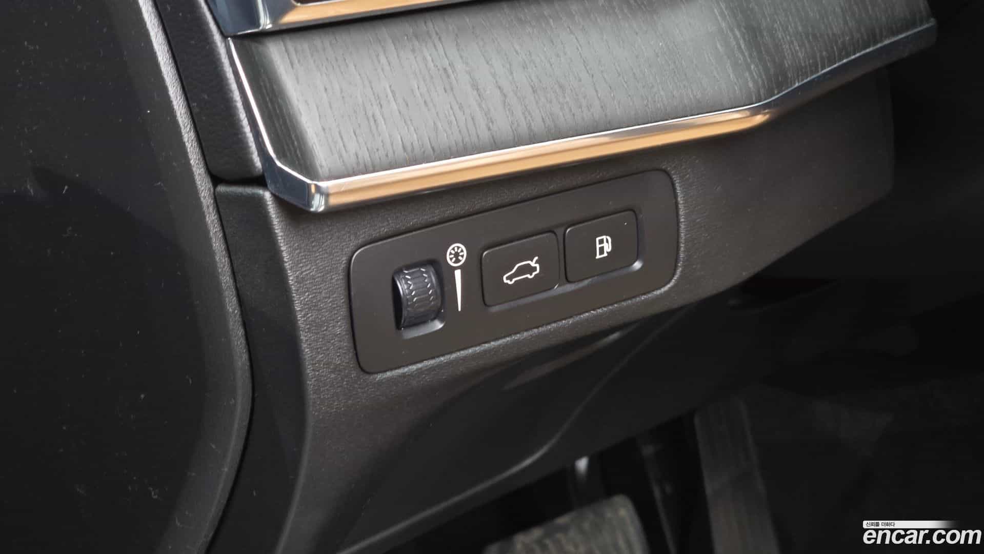 XC90 Volvo 2021.0-OPTION-022