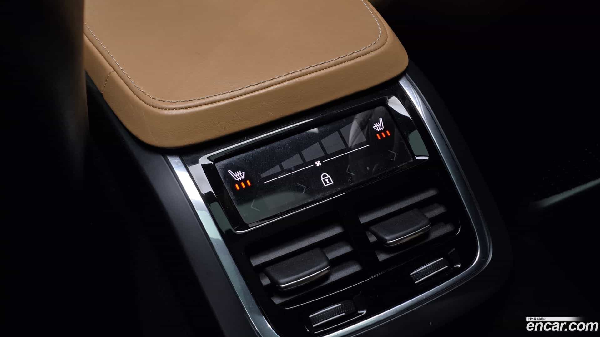 XC90 Volvo 2021.0-OPTION-023