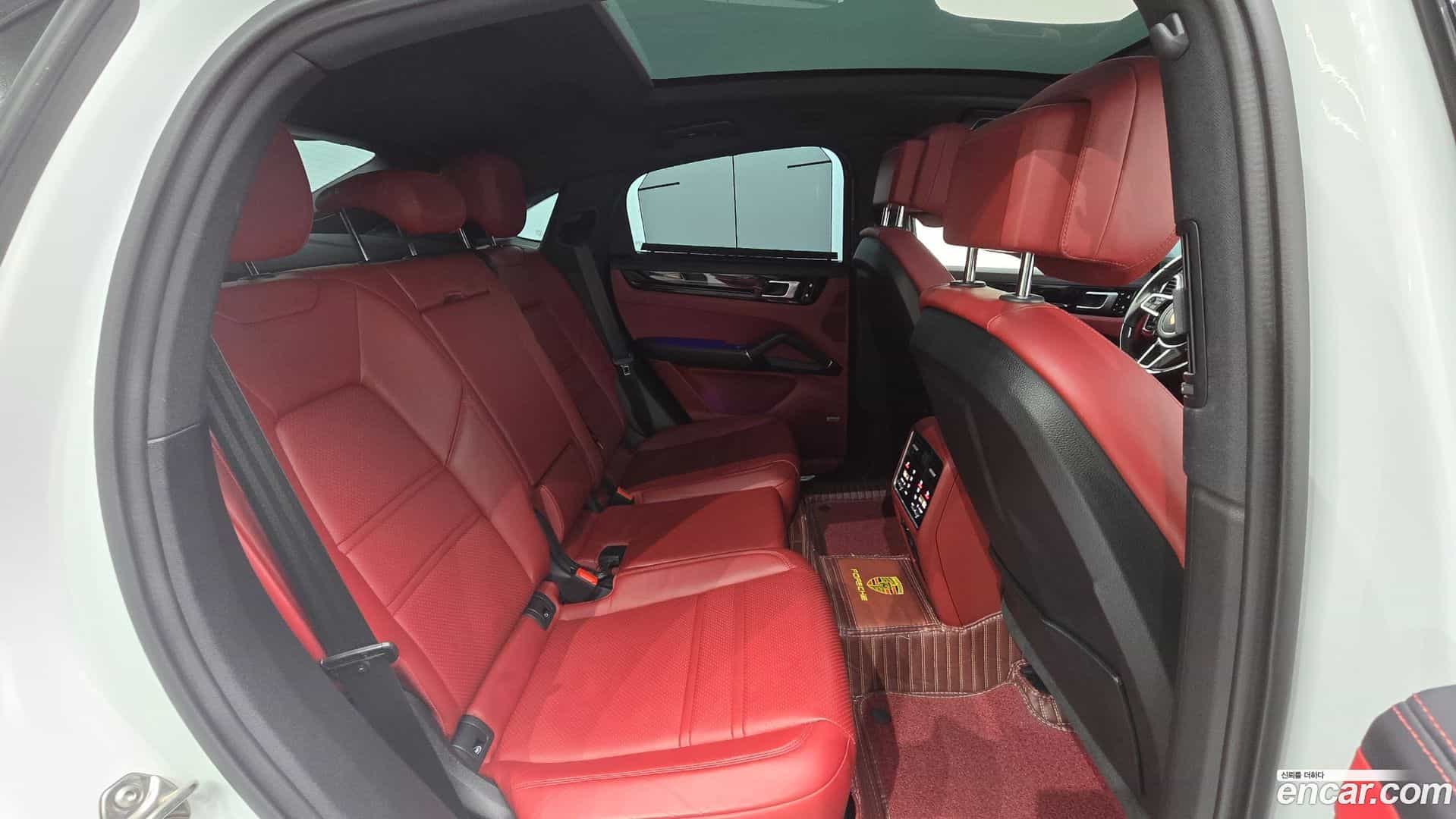 Cayenne Porsche 2021.8-OPTION-016