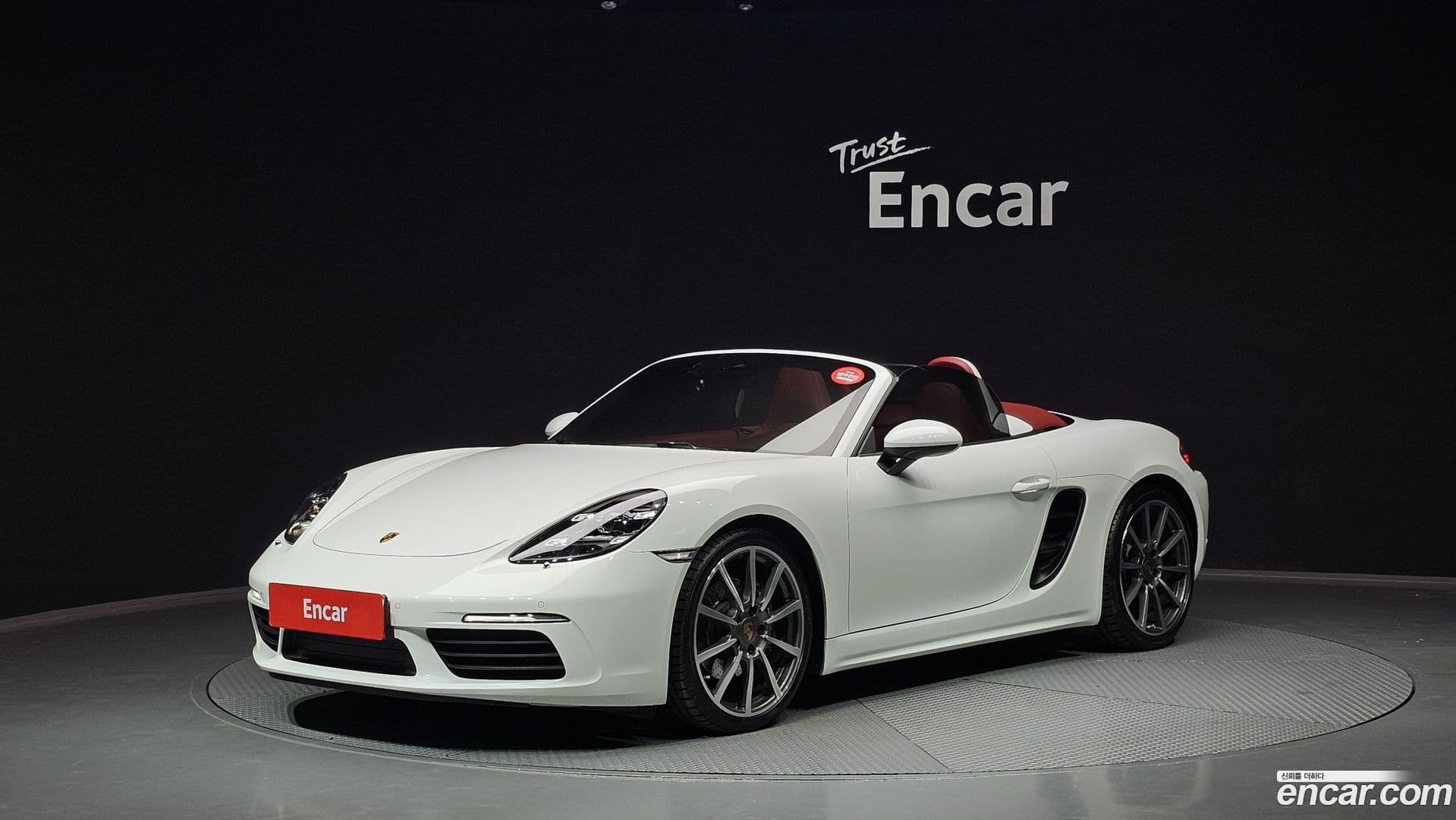 Main__Slider__Photo:718 Porsche 2019.3-0