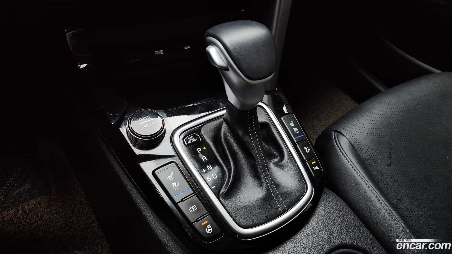 Seltos Kia 2023.1-INNER-9
