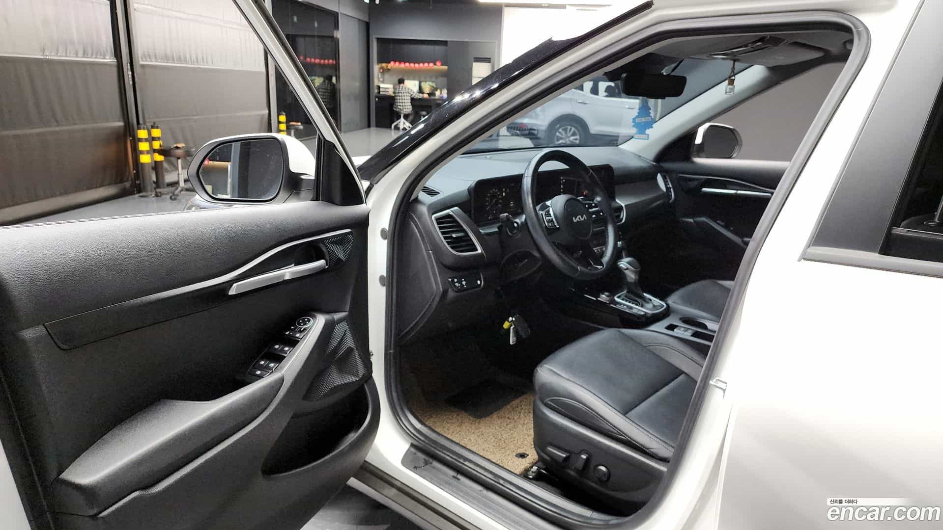 Seltos Kia 2023.1-INNER-10