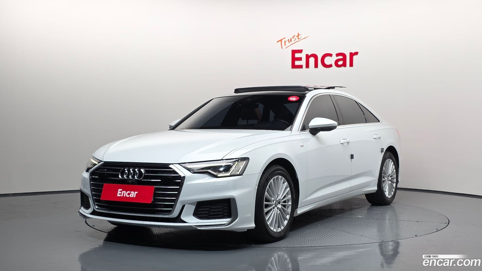 Main__Slider__Photo:A6 Audi 2020.8-0