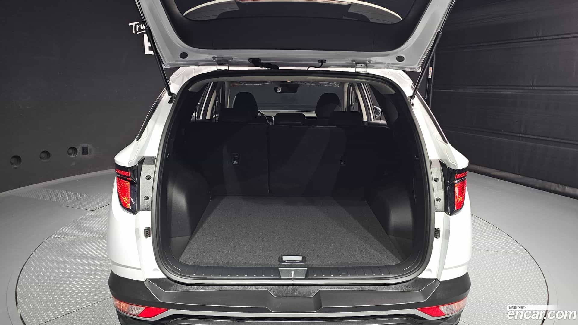 Tucson Hyundai 2023.0-OPTION-024