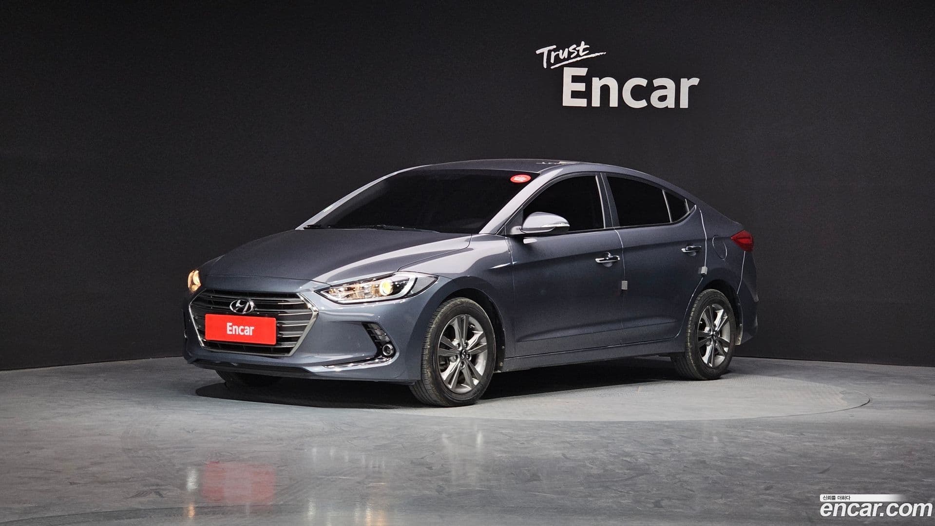 Main__Slider__Photo:AVANTE Hyundai 2016.0-0