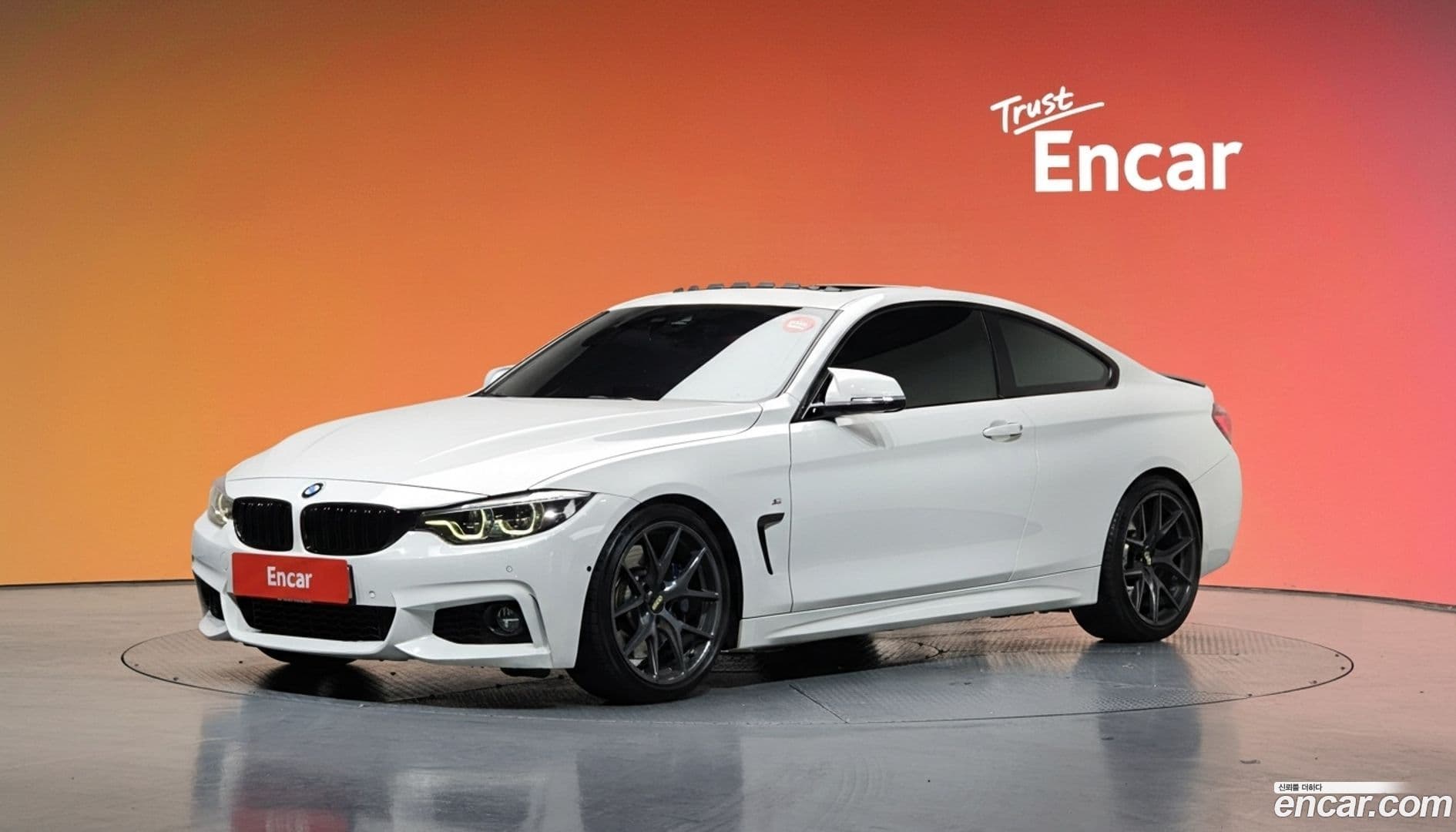 Main__Slider__Photo:4-Series BMW 2019.8-0