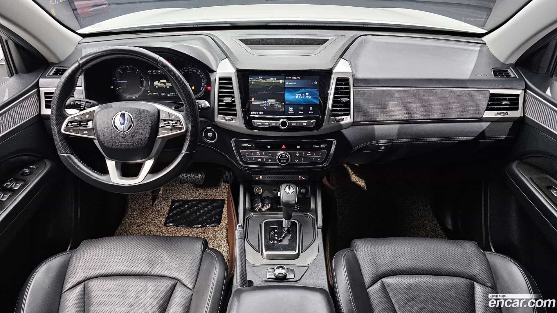 Rexton KG Mobility 2019.7-INNER-007