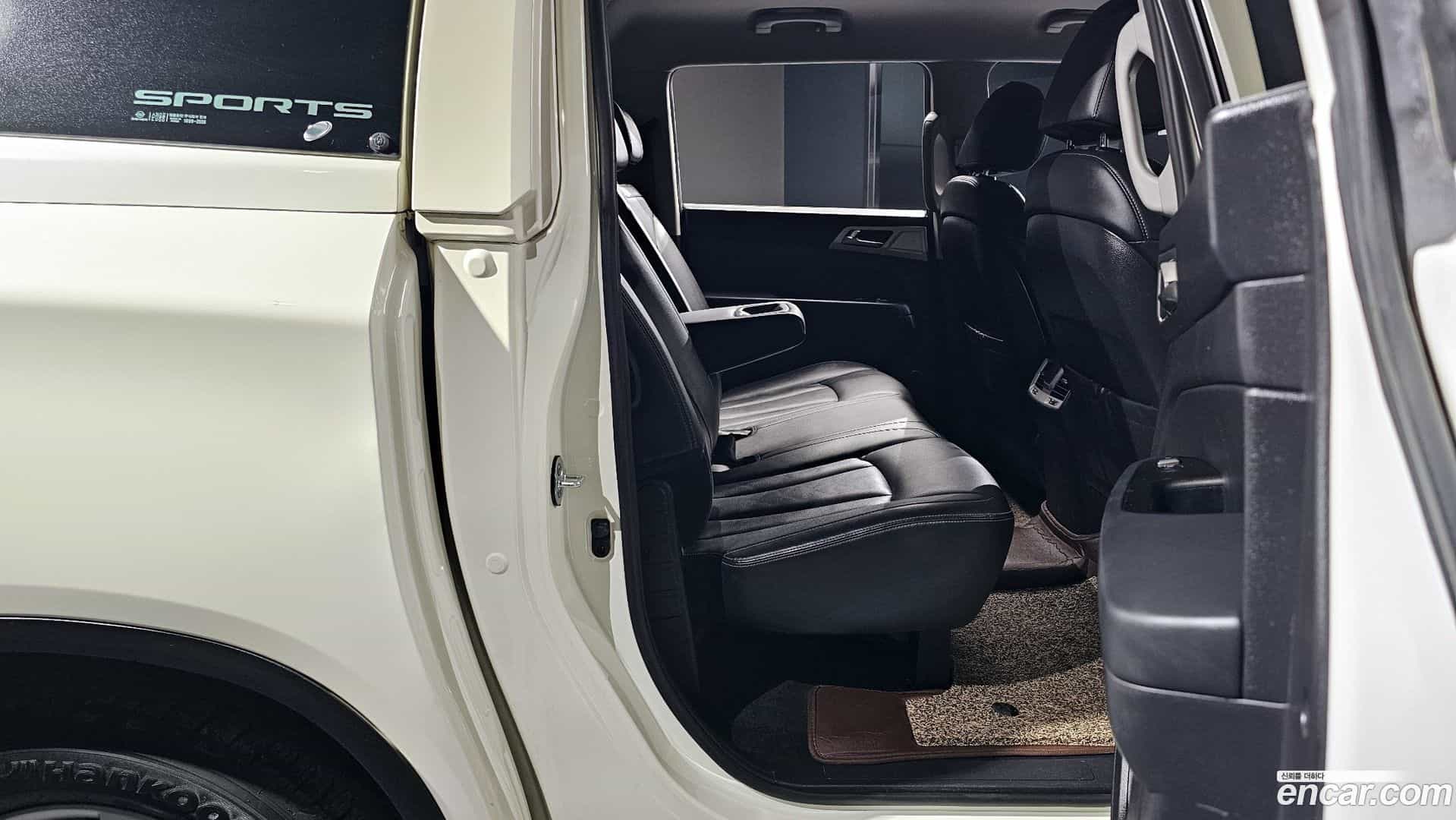 Rexton KG Mobility 2019.7-OPTION-016