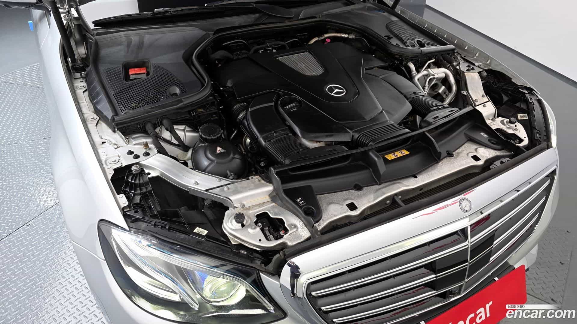 E-Class Mercedes-Benz 2017.2-INNER-6