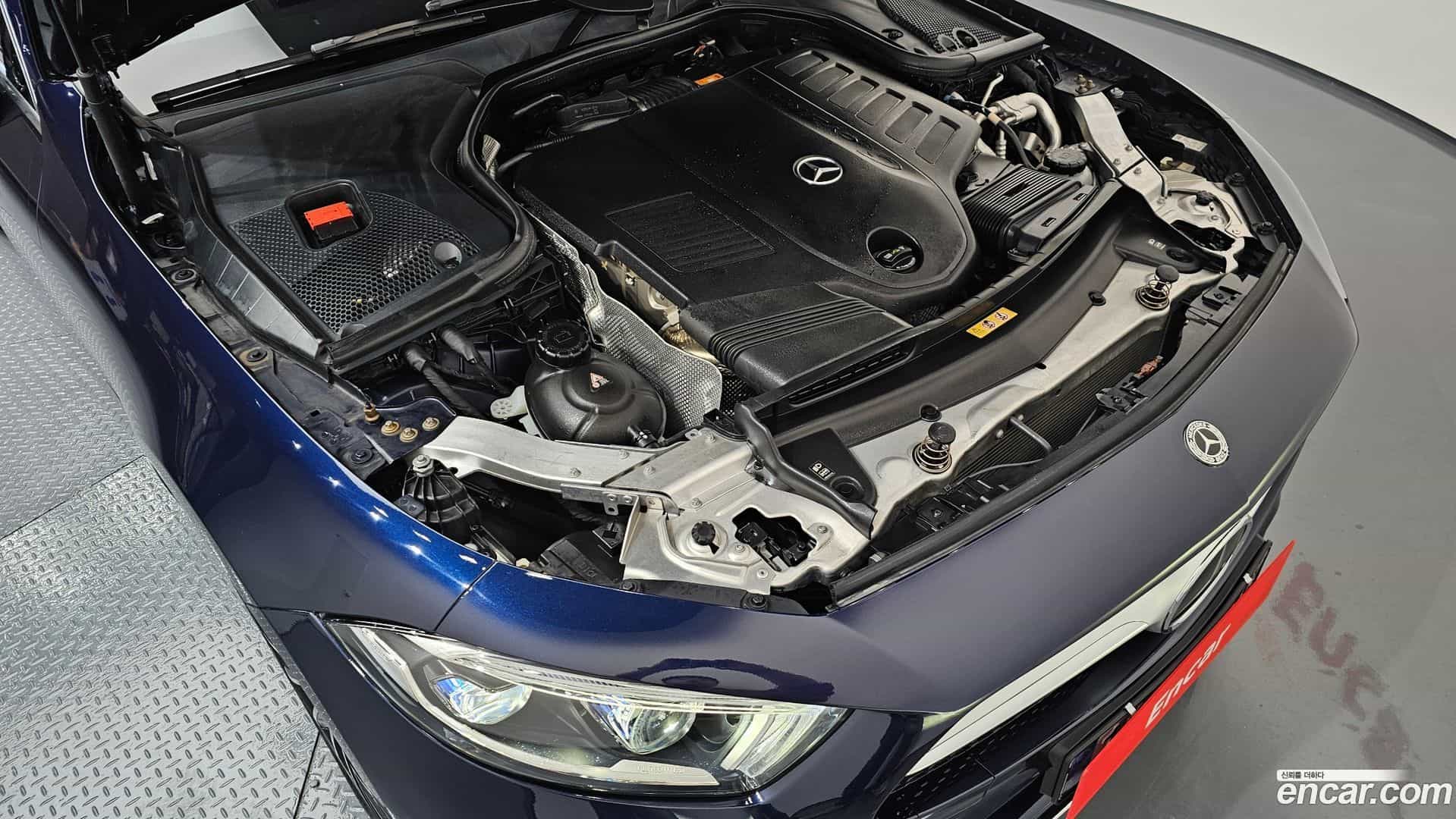 CLS-Class Mercedes-Benz 2020.10-INNER-6