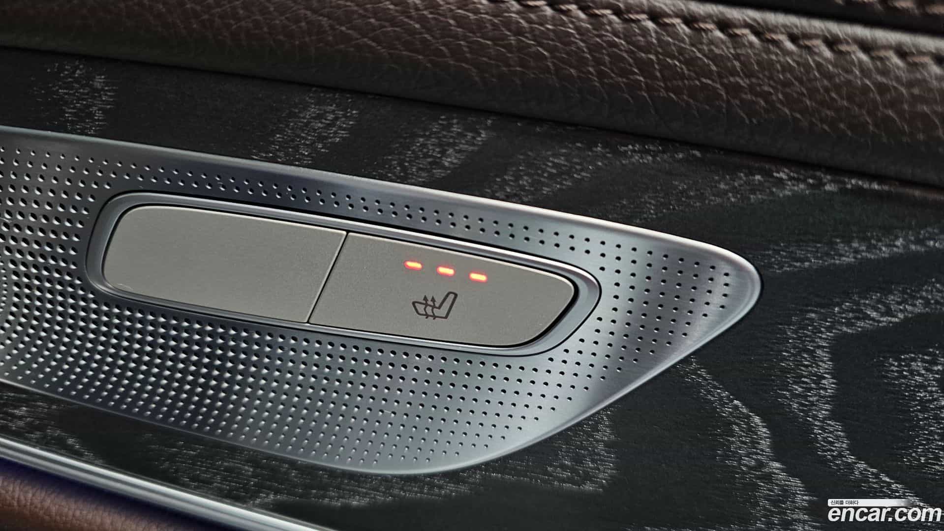 CLS-Class Mercedes-Benz 2020.10-OPTION-22