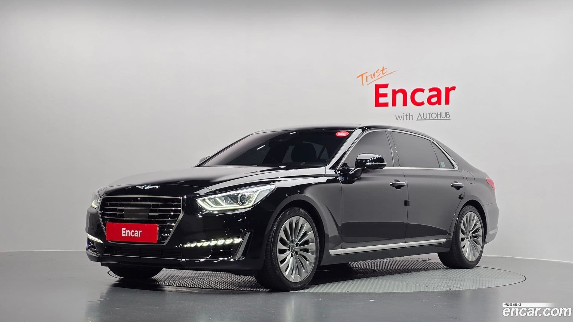 Main__Slider__Photo:EQ900 Genesis 2016.5-0