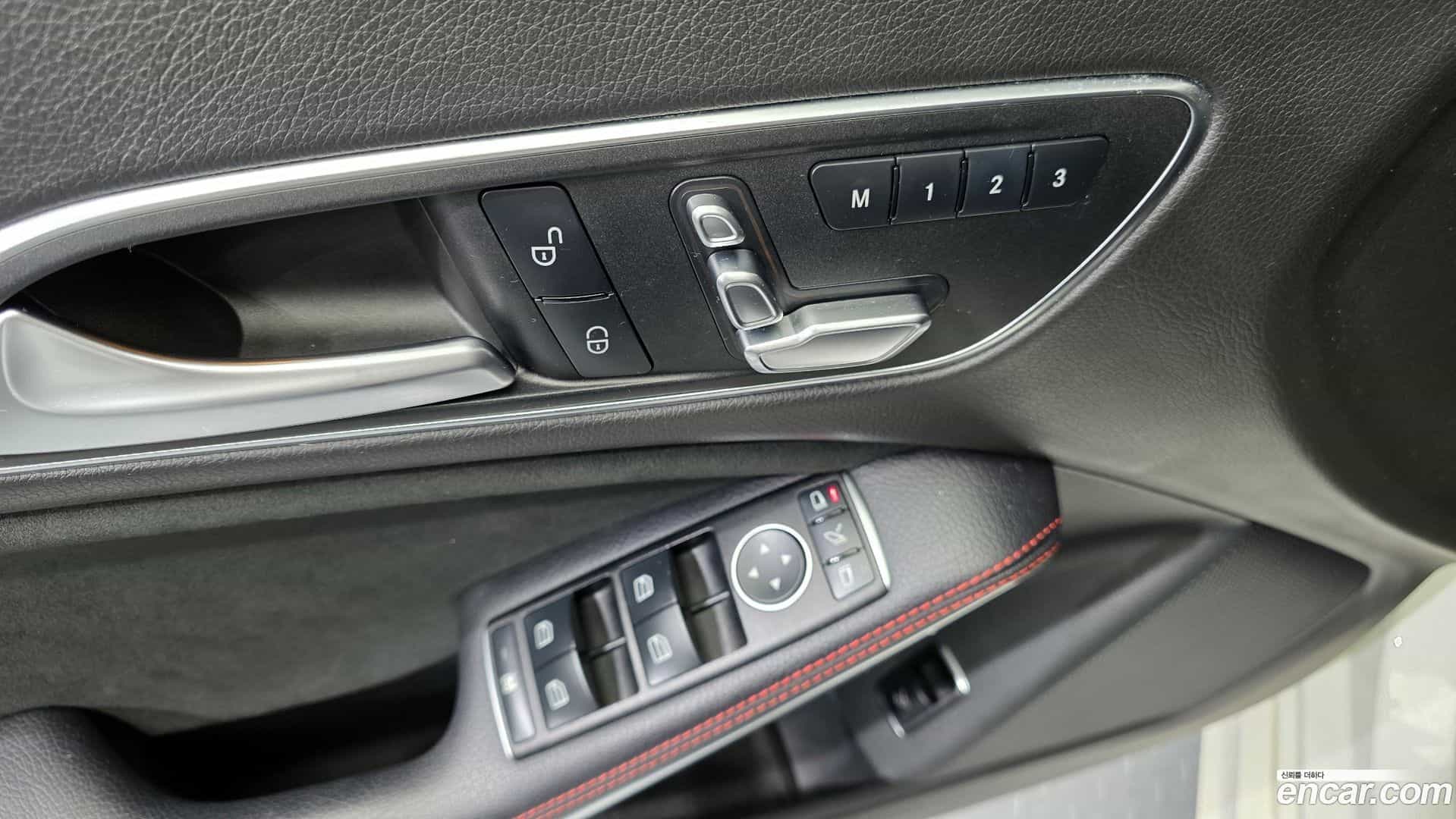 CLA-Class Mercedes-Benz 2017.10-OPTION-018