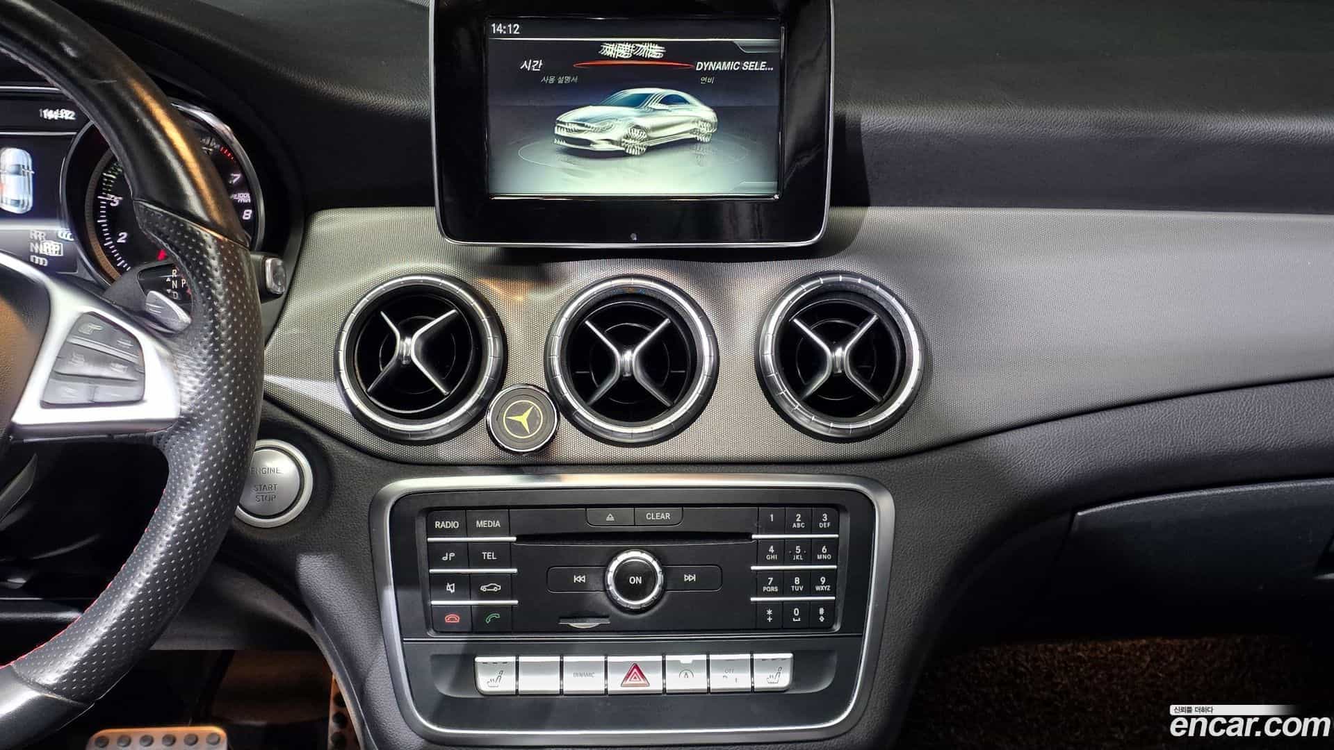 CLA-Class Mercedes-Benz 2017.10-OPTION-023