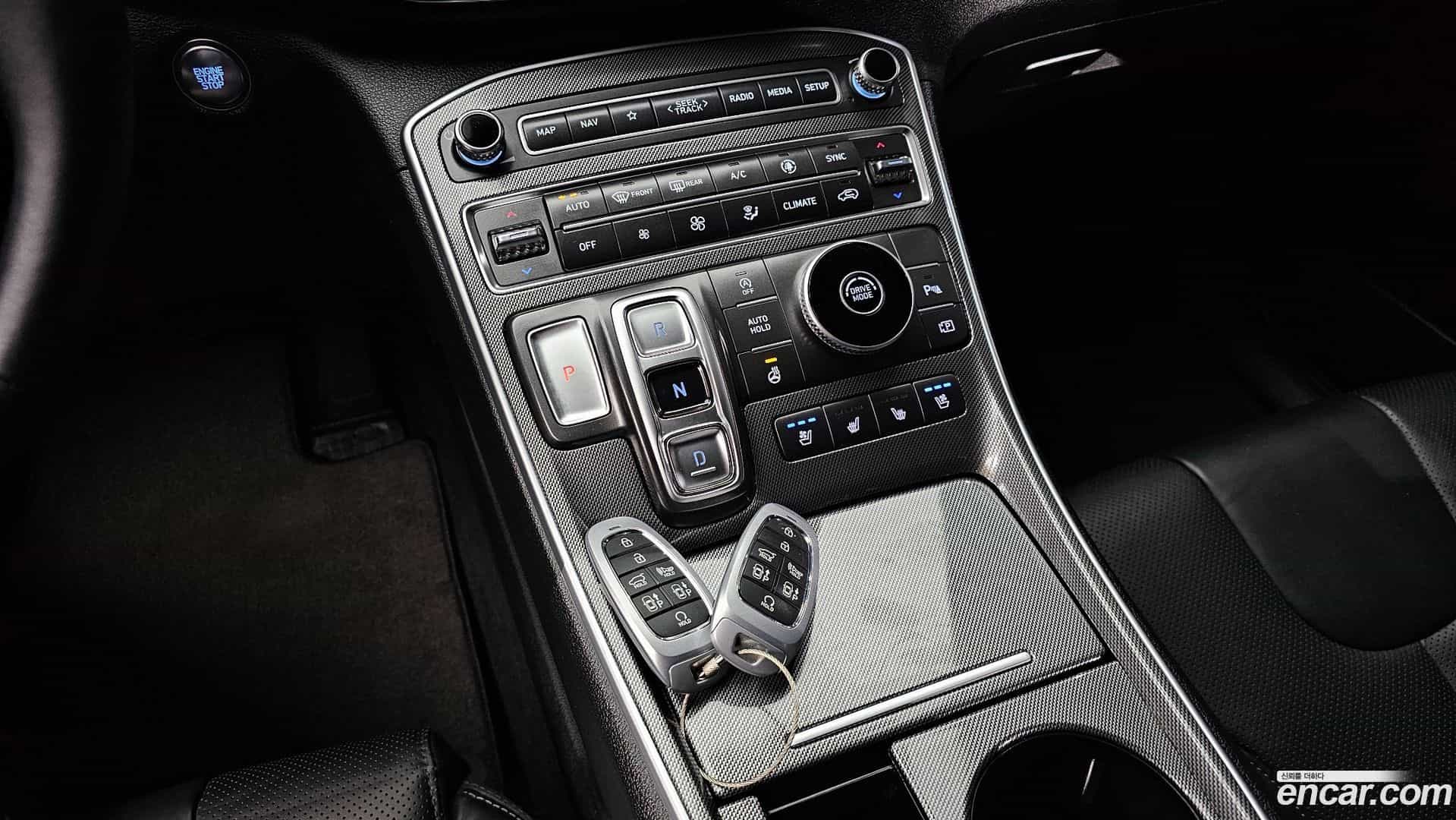 Santafe Hyundai 2022.2-INNER-009