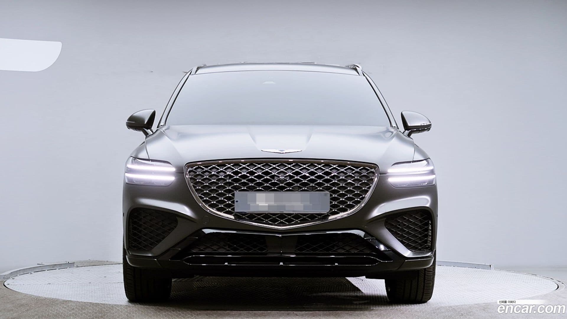 Main__Slider__Photo:GV70 Genesis 2023.9-0