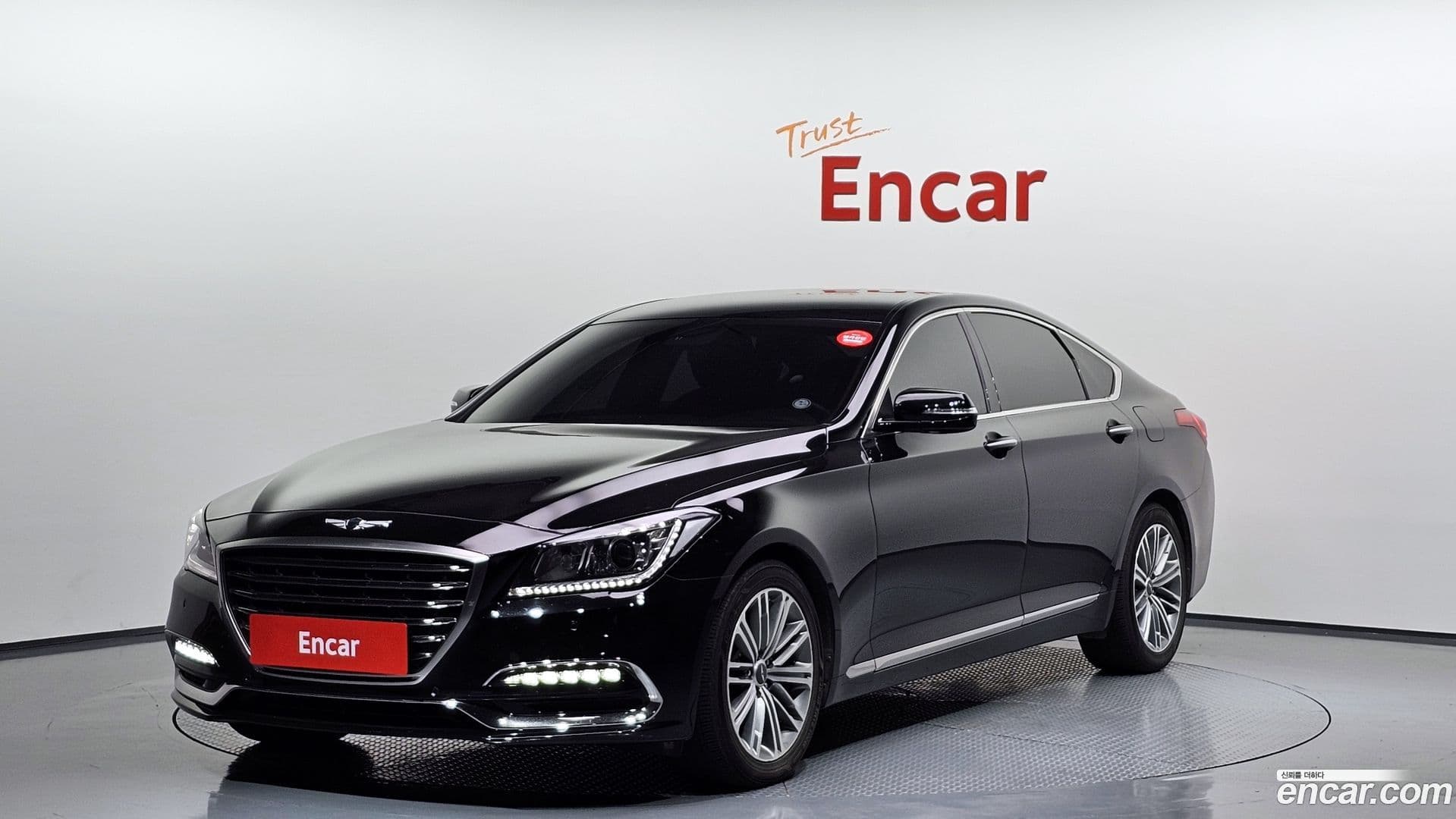 Main__Slider__Photo:Genesis Hyundai 2015.3-0