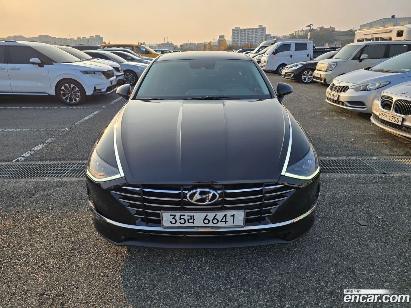 Main__Slider__Photo:Sonata Hyundai 2019.4-0