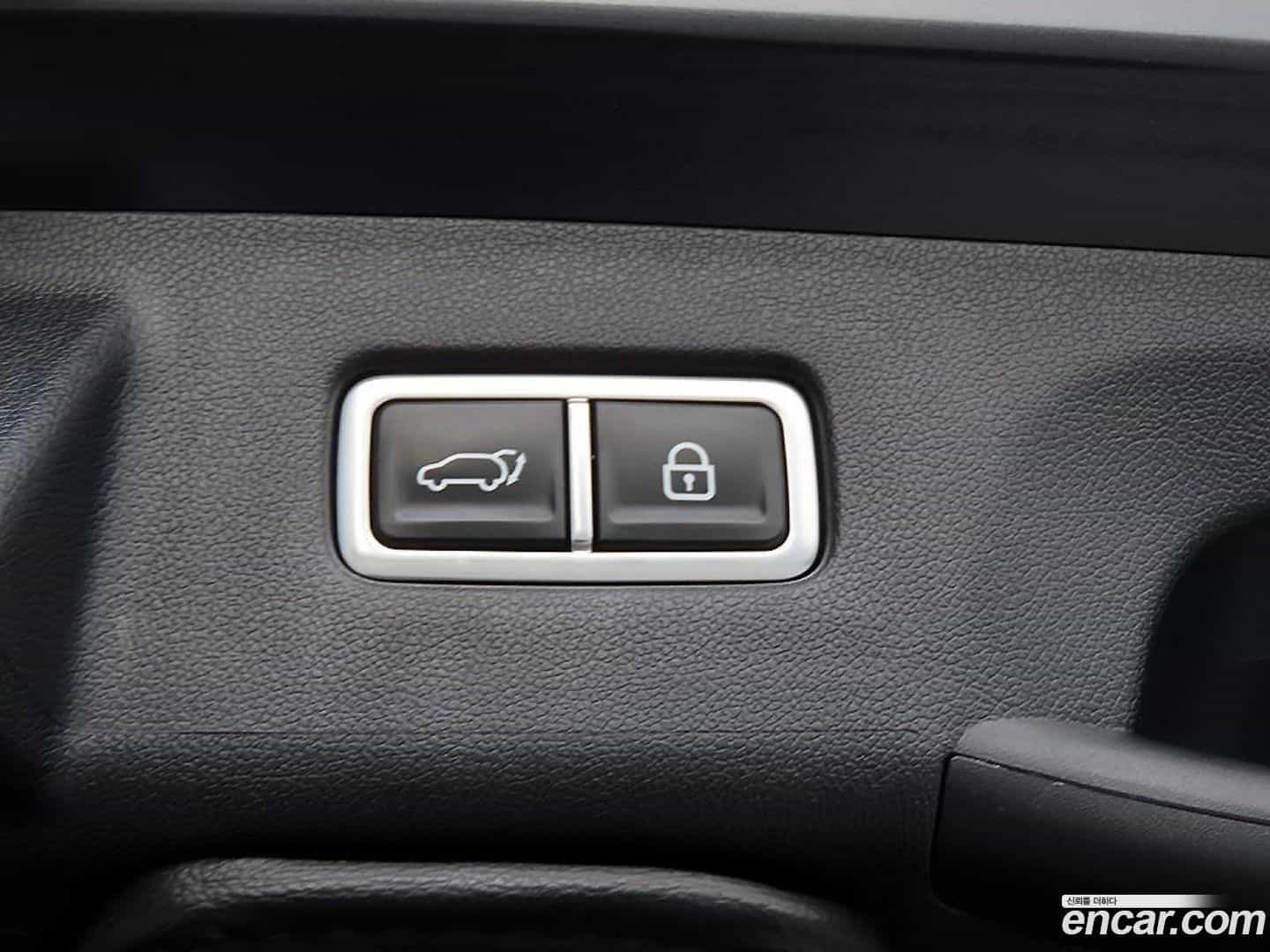Sorento Kia 2022.8-OPTION-019