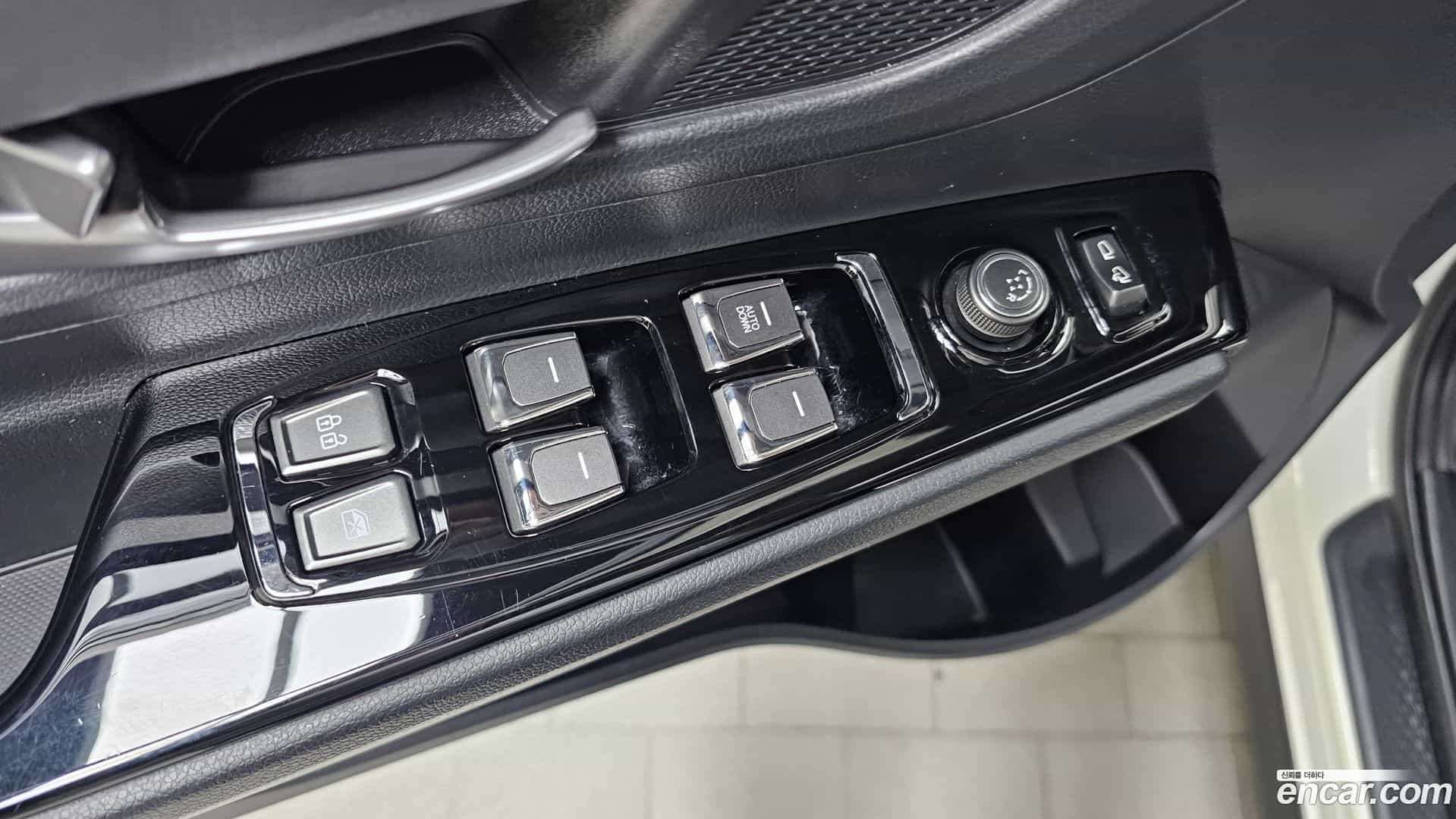 KORANDO KG Mobility 2020.9-OPTION-18
