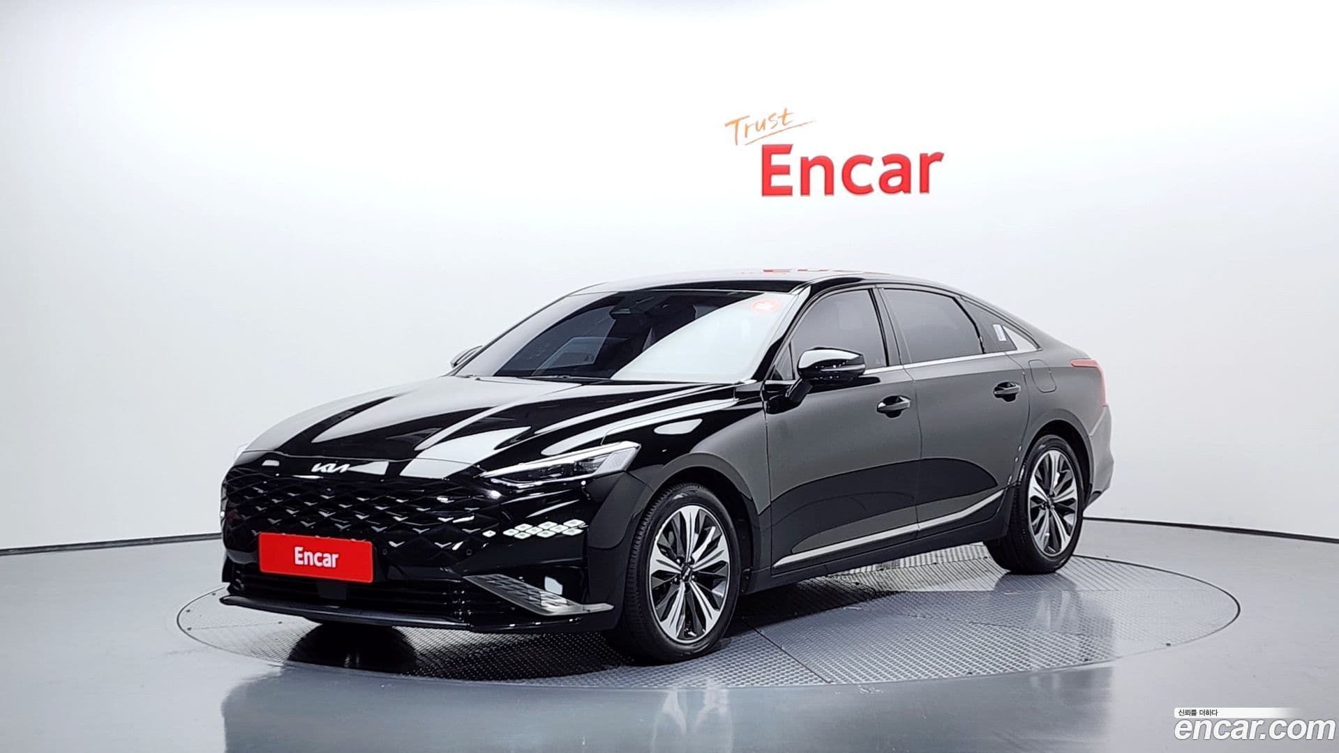 Main__Slider__Photo:K8 Kia 2021.9-0