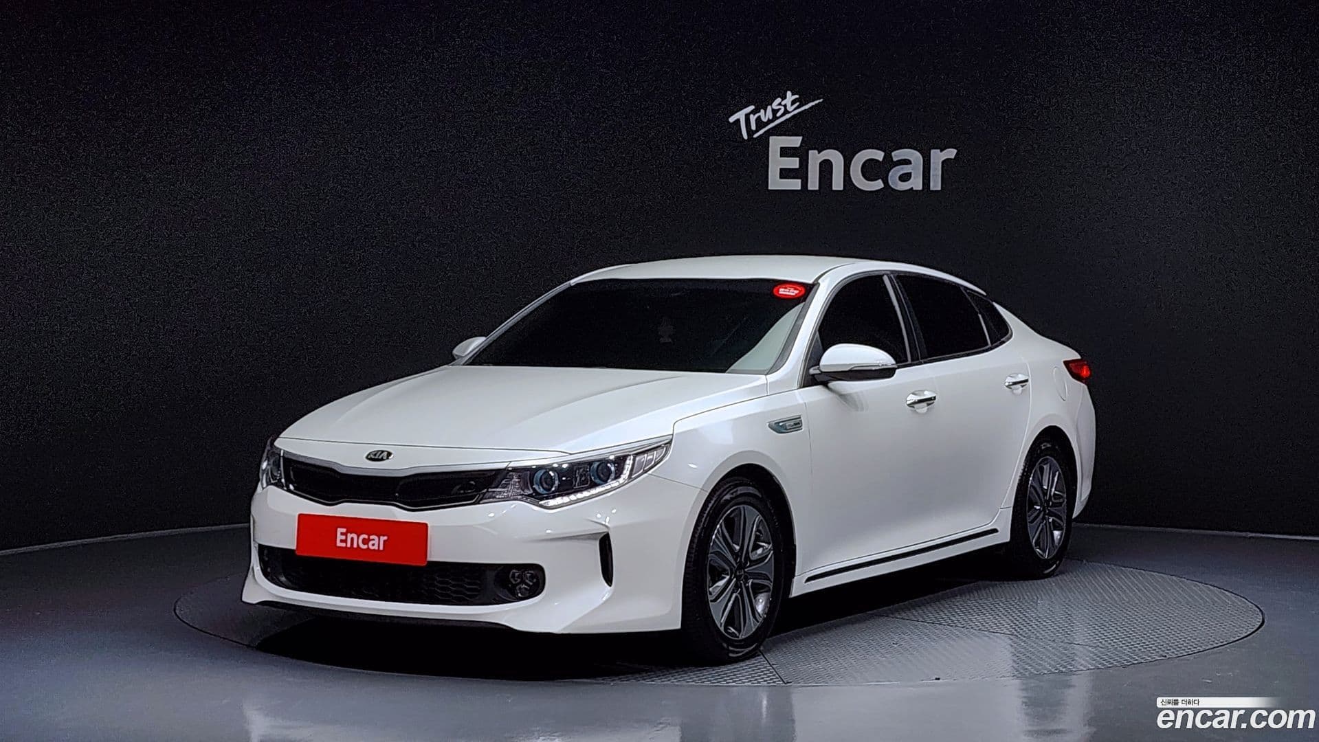 Main__Slider__Photo:K5 Kia 2016.0-0