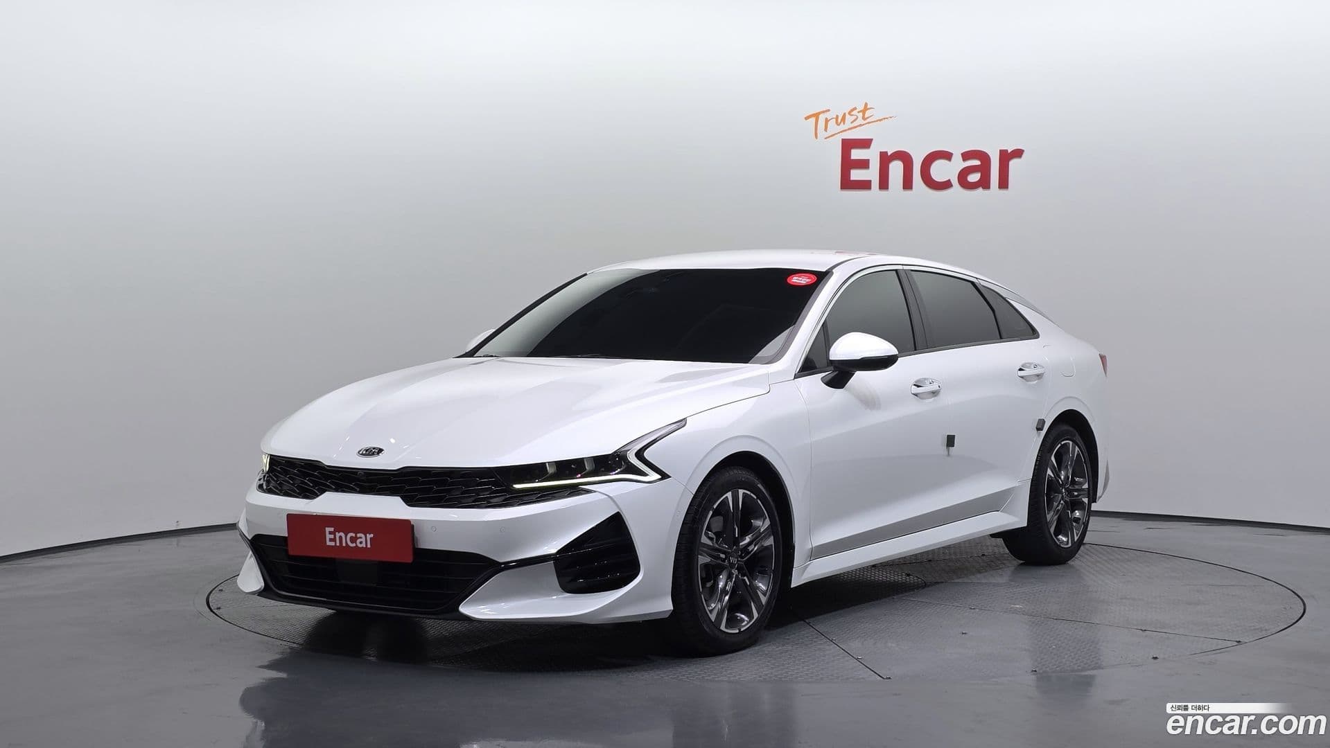 Main__Slider__Photo:K5 Kia 2021.2-0