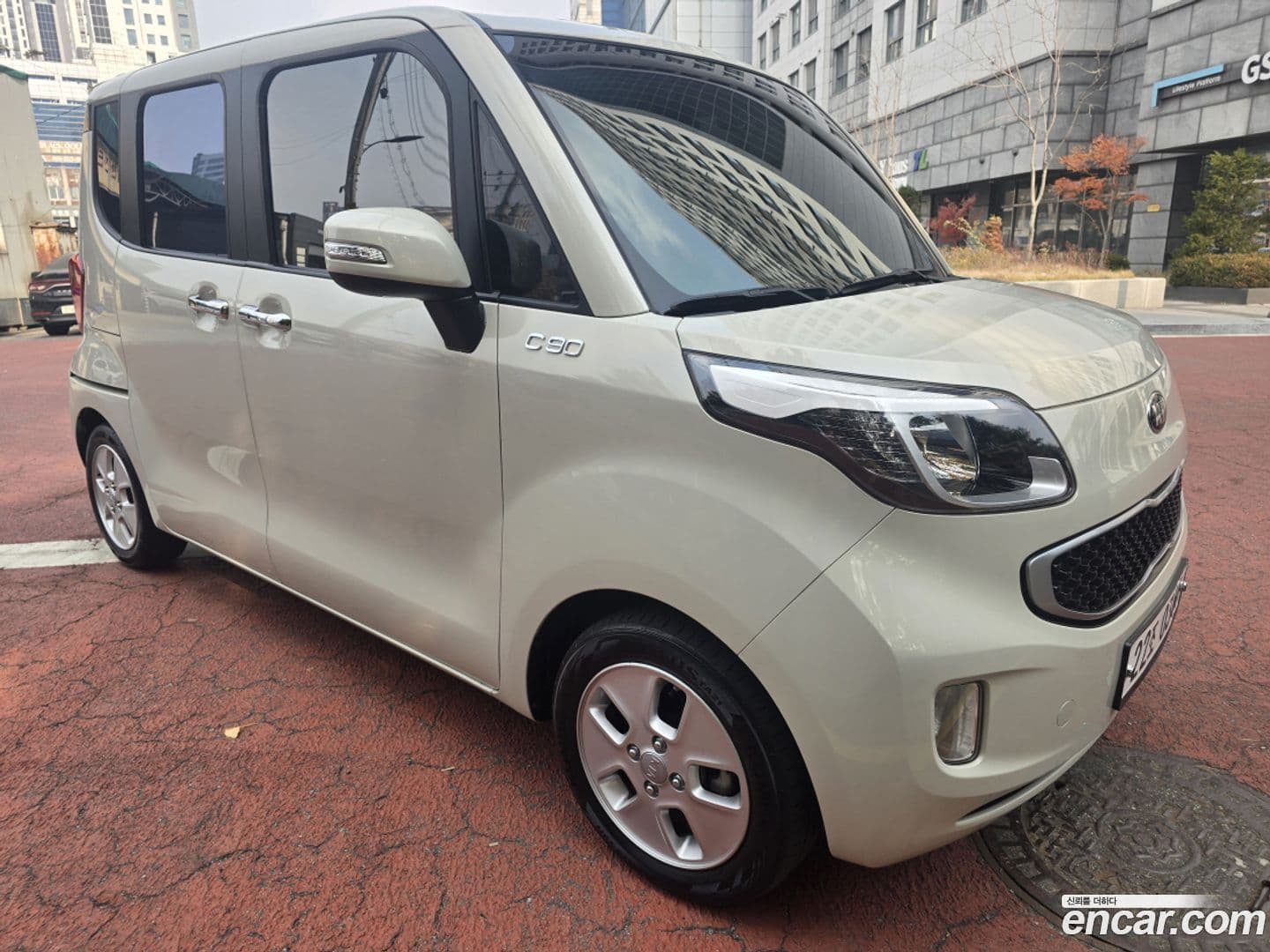 Main__Slider__Photo:RAY Kia 2016.9-0