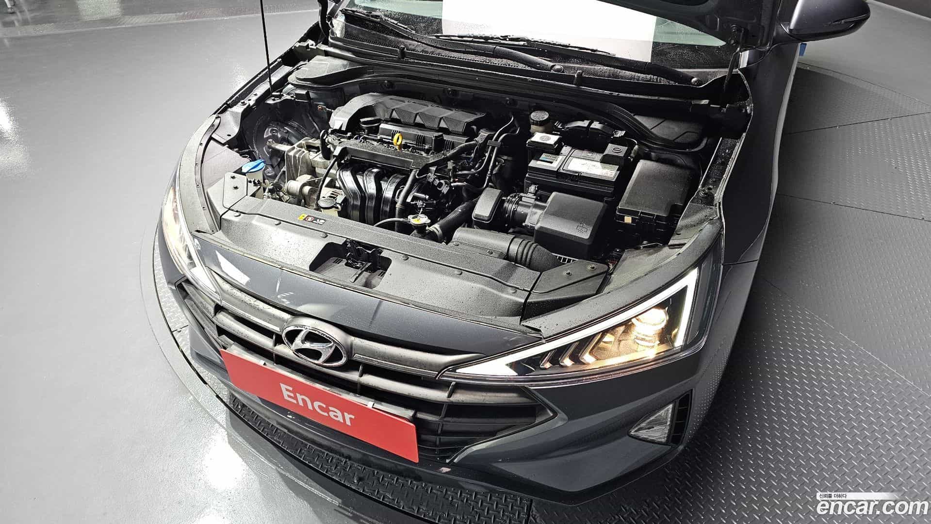 AVANTE Hyundai 2019.4-INNER-6