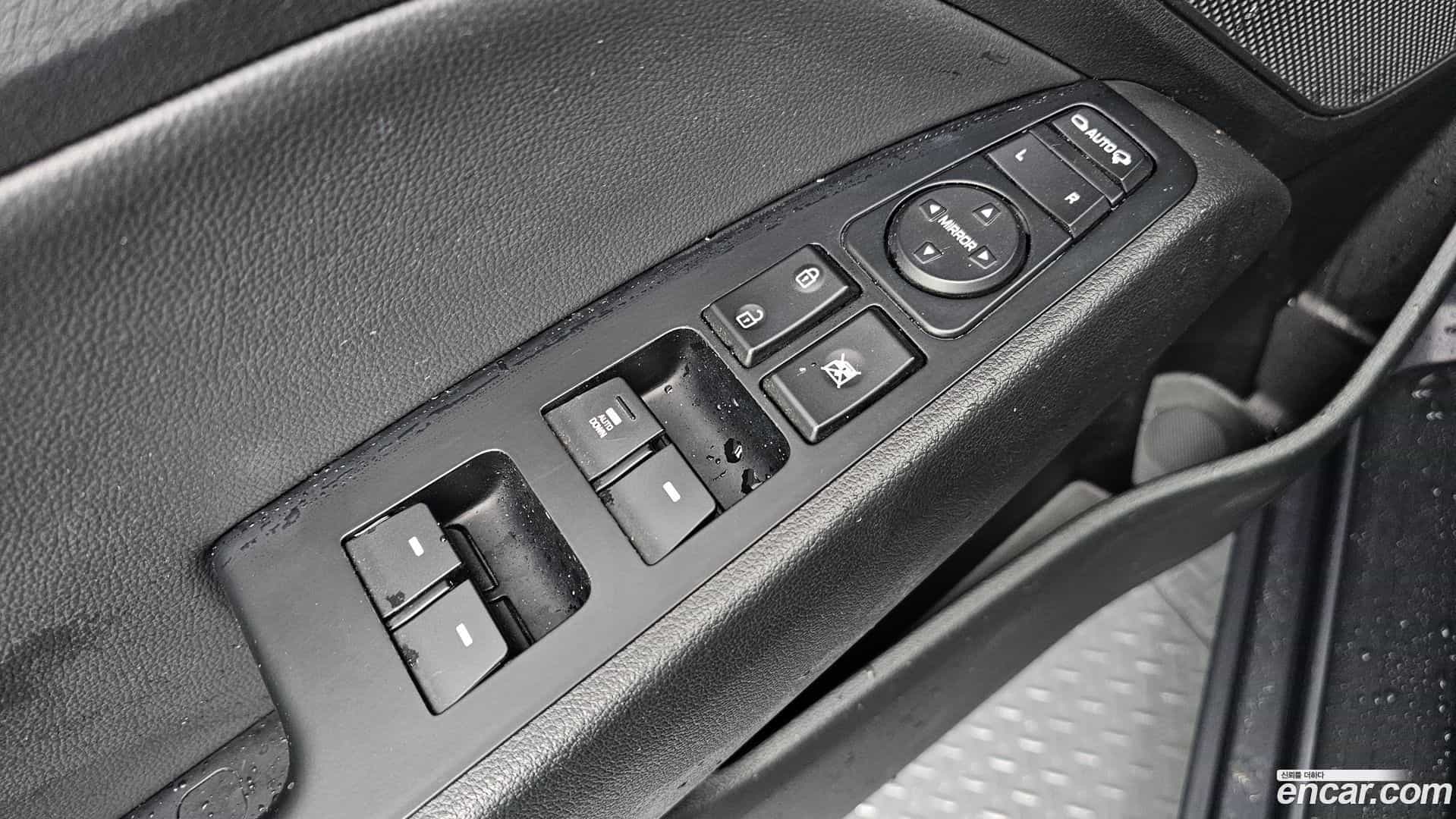 AVANTE Hyundai 2019.4-OPTION-18