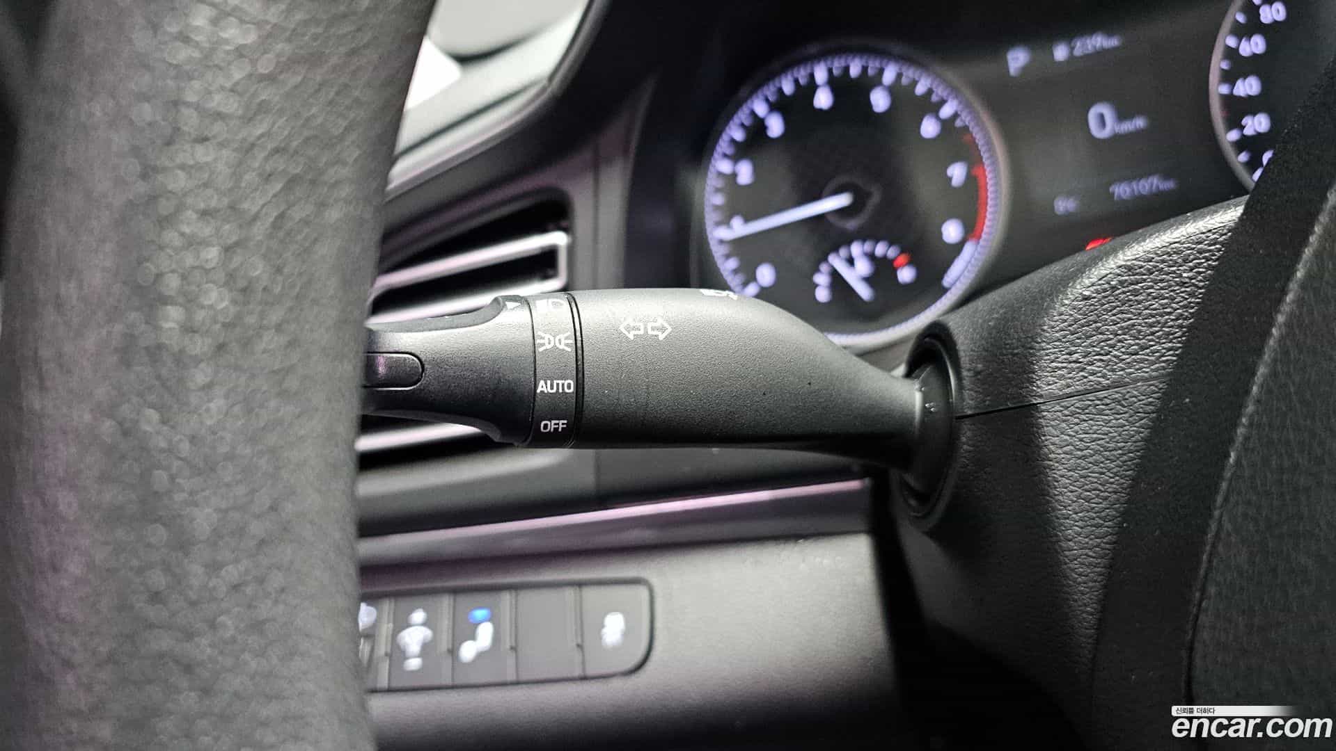 AVANTE Hyundai 2019.4-OPTION-21