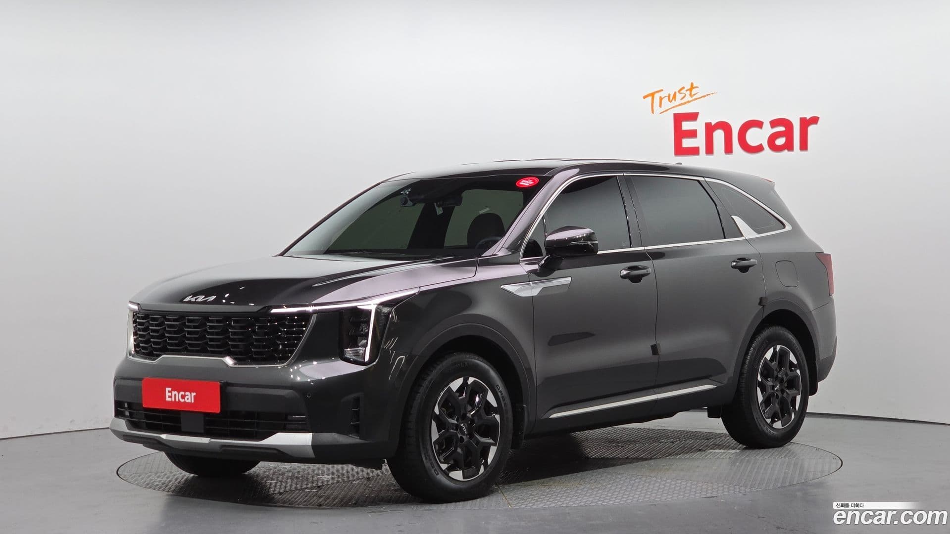 Main__Slider__Photo:Sorento Kia 2024.8-0