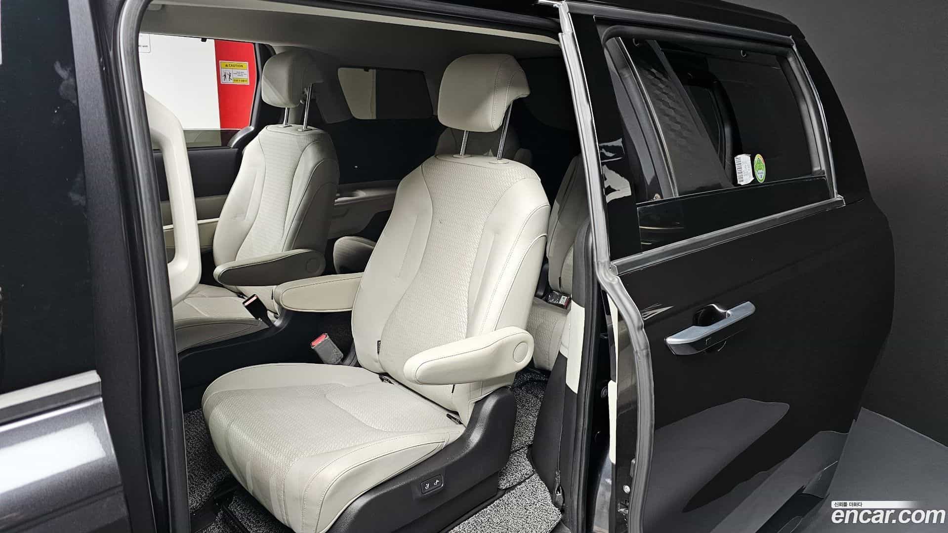 Canival Kia 2022.1-OPTION-015