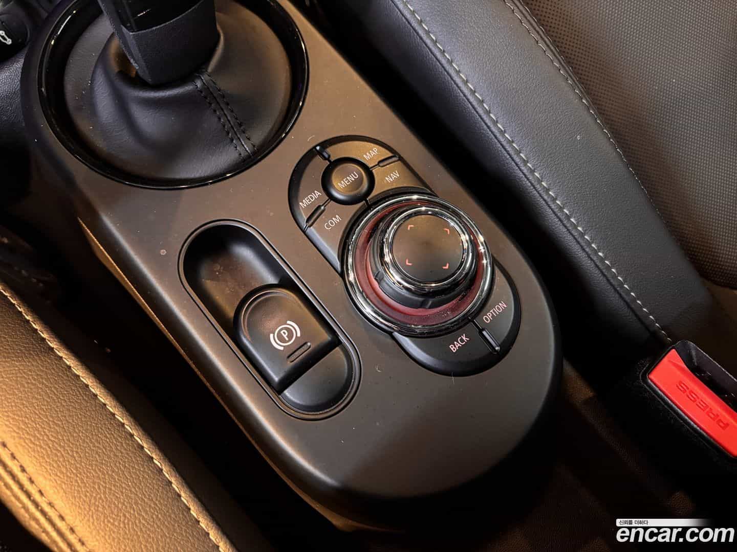 Cooper Mini 2022.0-OPTION-018