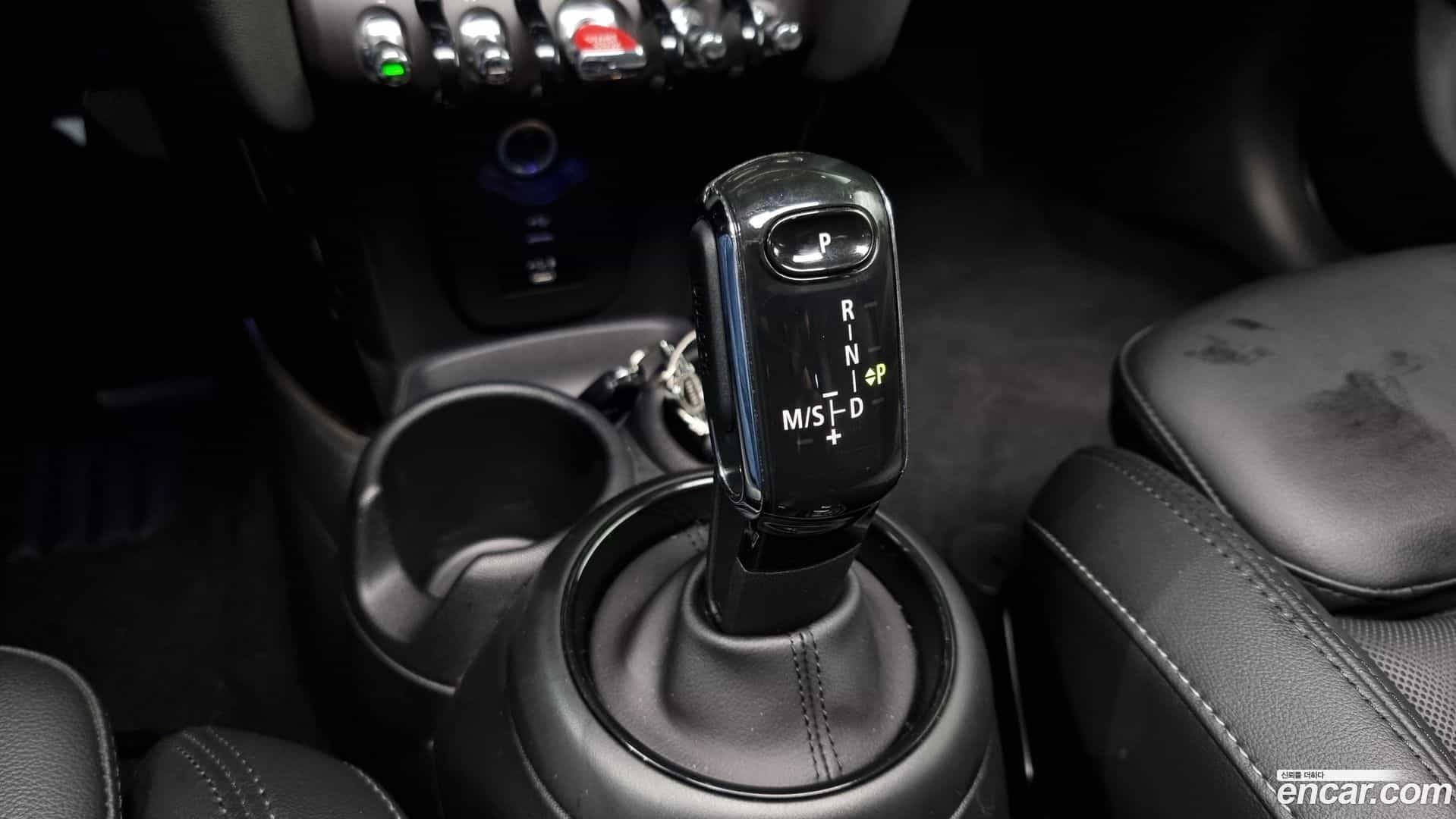 Cooper Mini 2022.1-INNER-9
