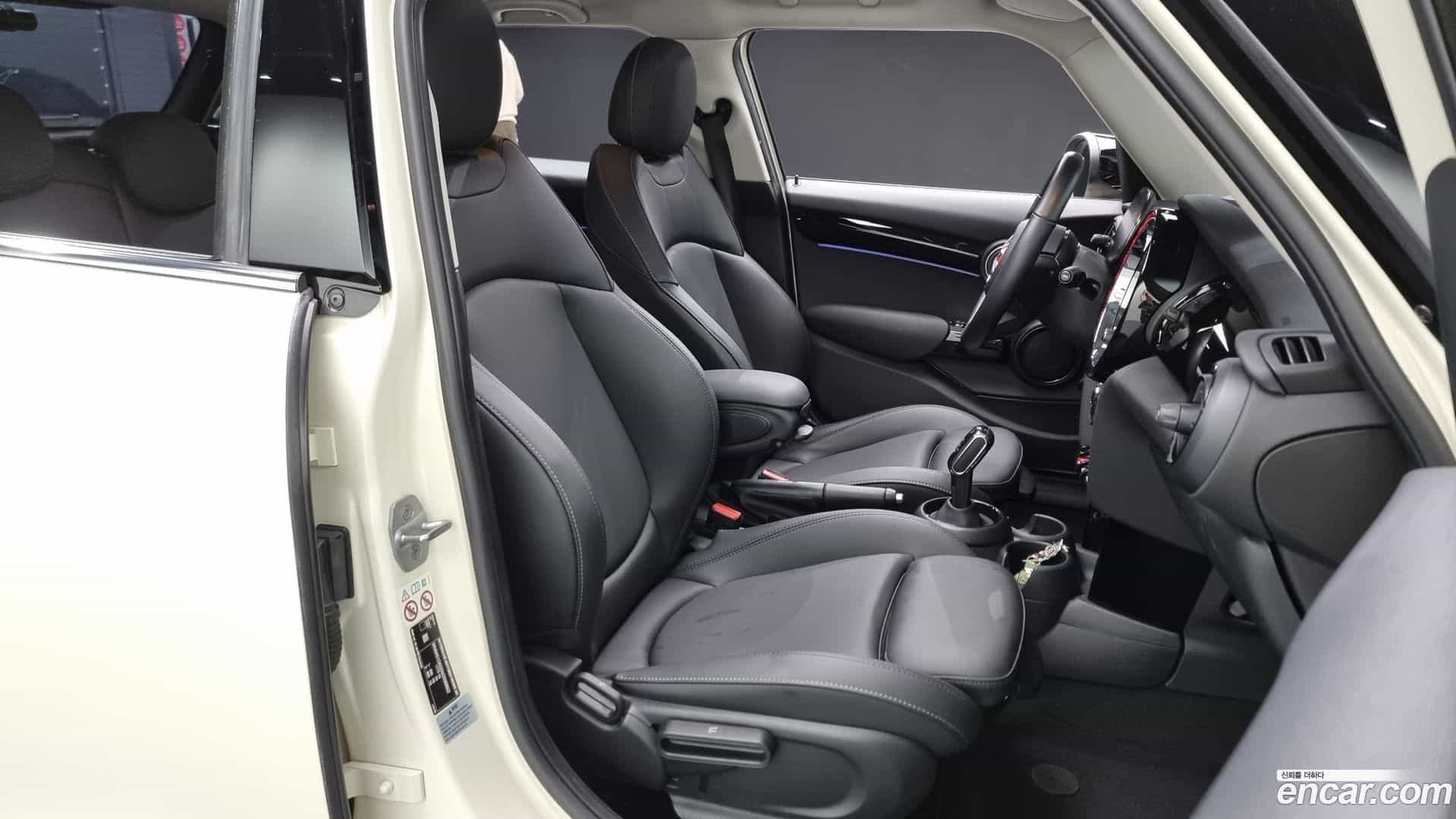 Cooper Mini 2022.1-INNER-10