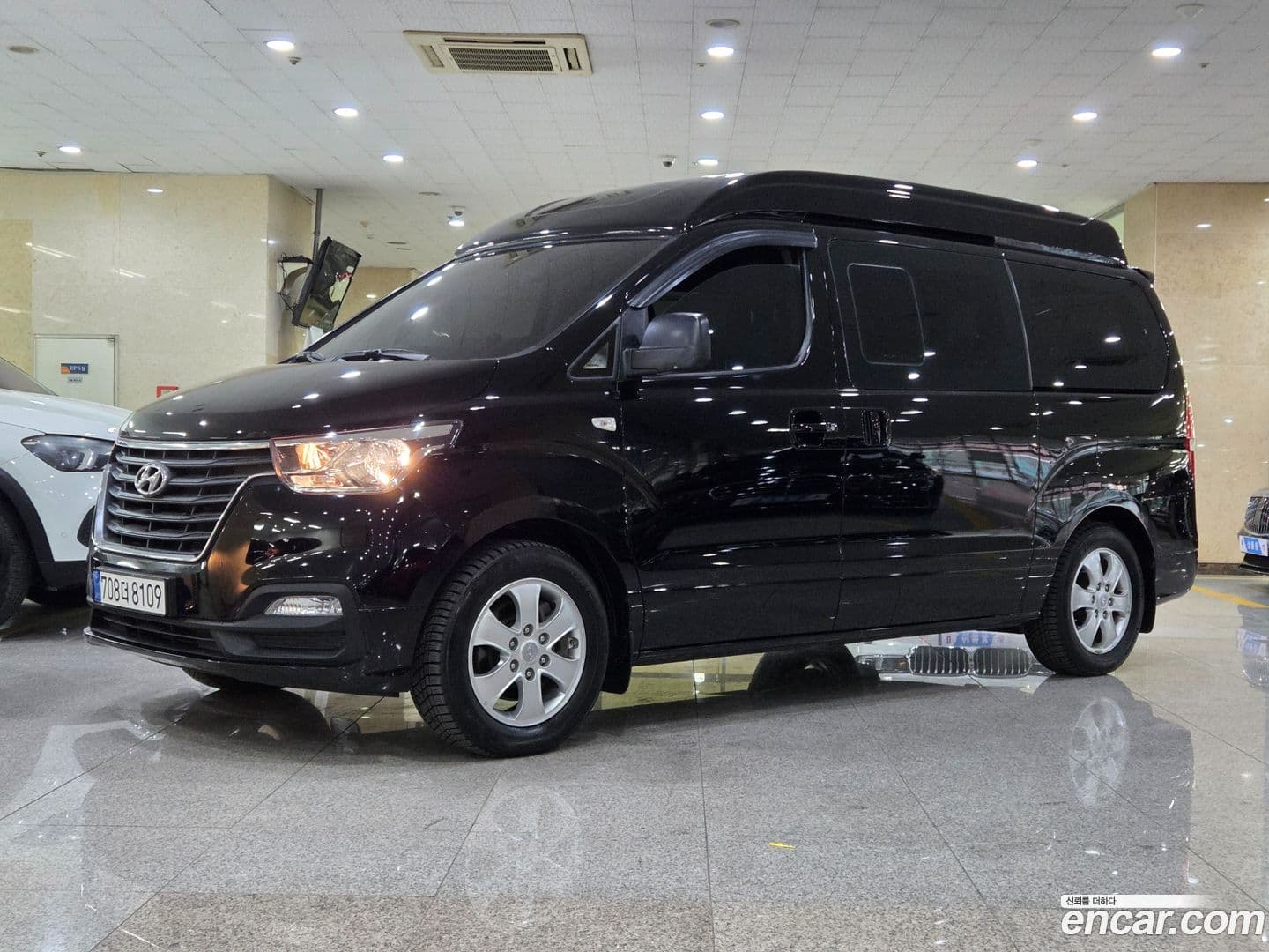 Main__Slider__Photo:Starex Hyundai 2019.4-0