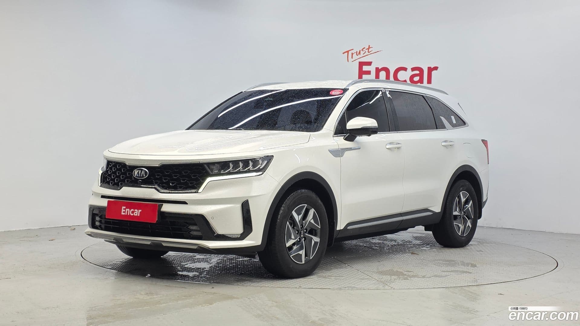 Main__Slider__Photo:Sorento Kia 2021.0-0