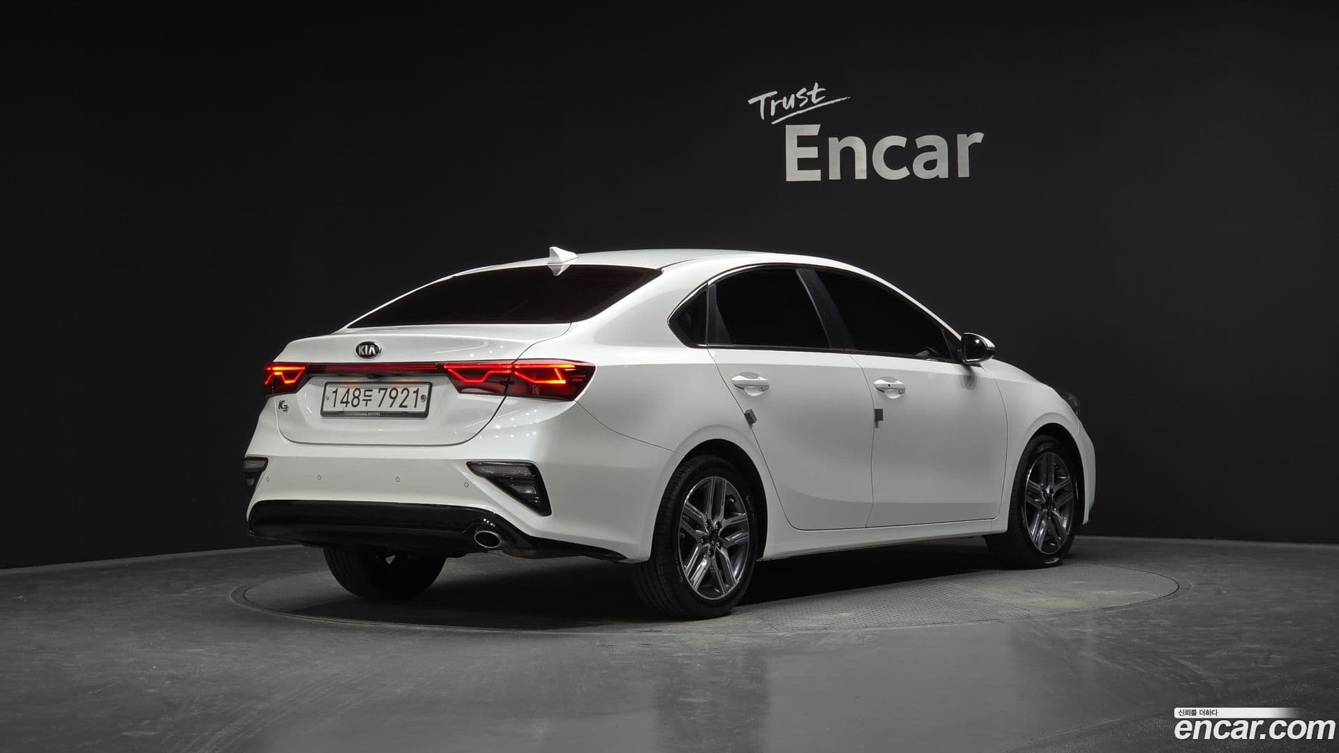 Main__Slider__Photo:K3 Kia 2019.9-0