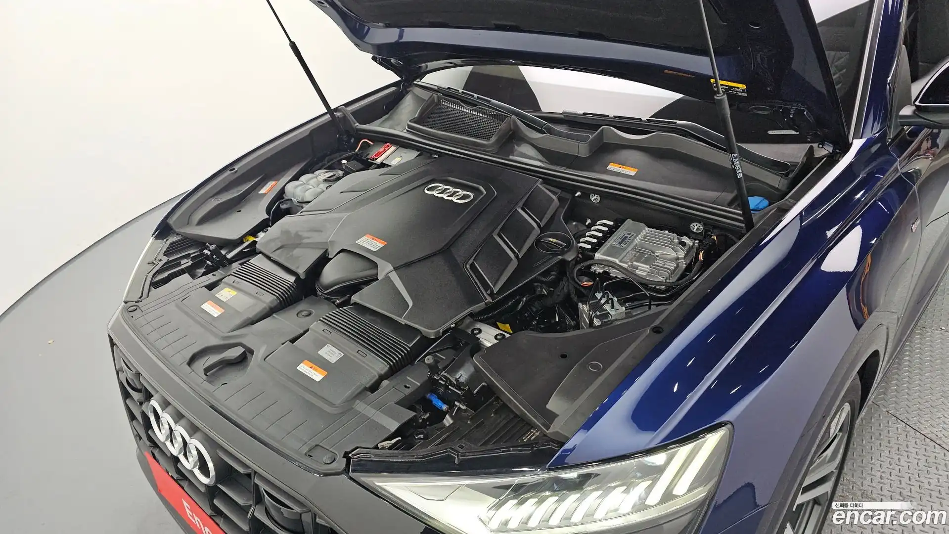 Q8 Audi 2023.2-INNER-006
