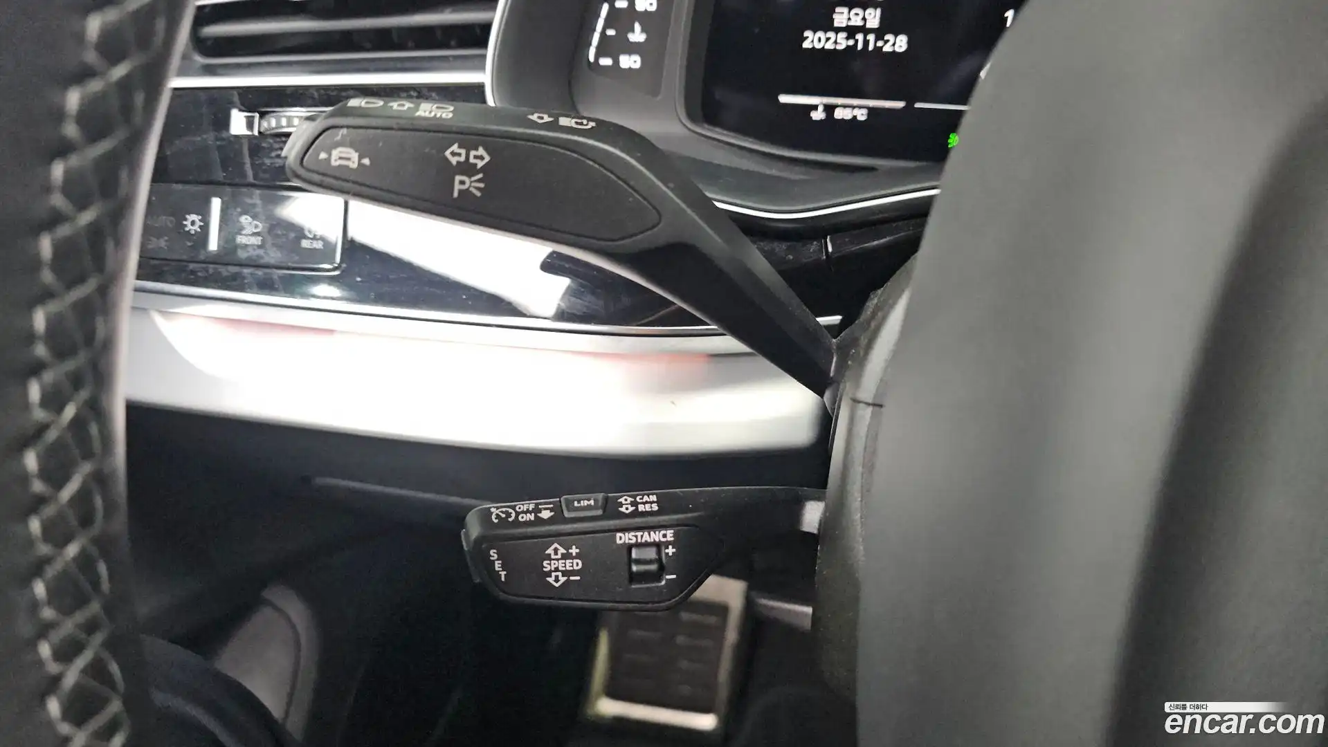 Q8 Audi 2023.2-OPTION-022