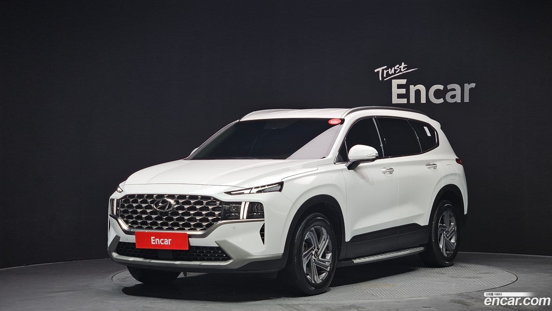 Main__Slider__Photo:Santafe Hyundai 2023.6-0