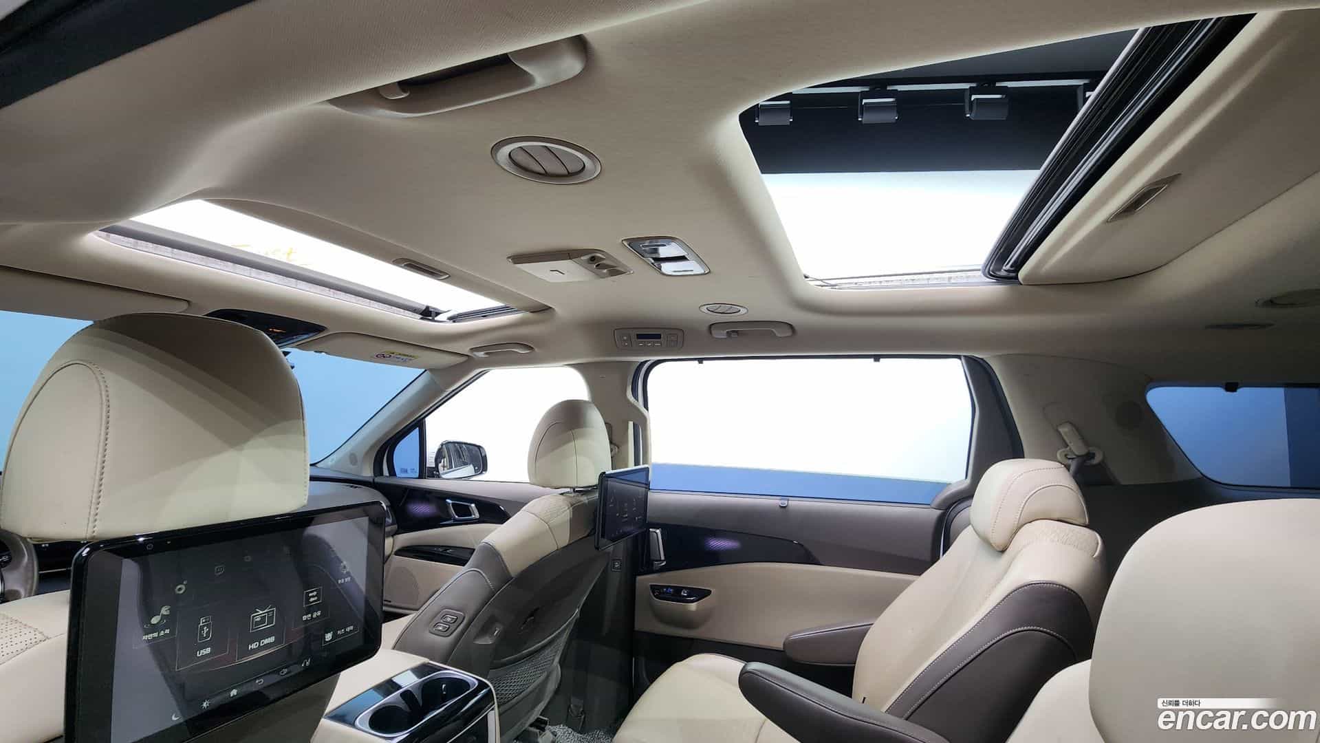 Canival Kia 2021.6-OPTION-023