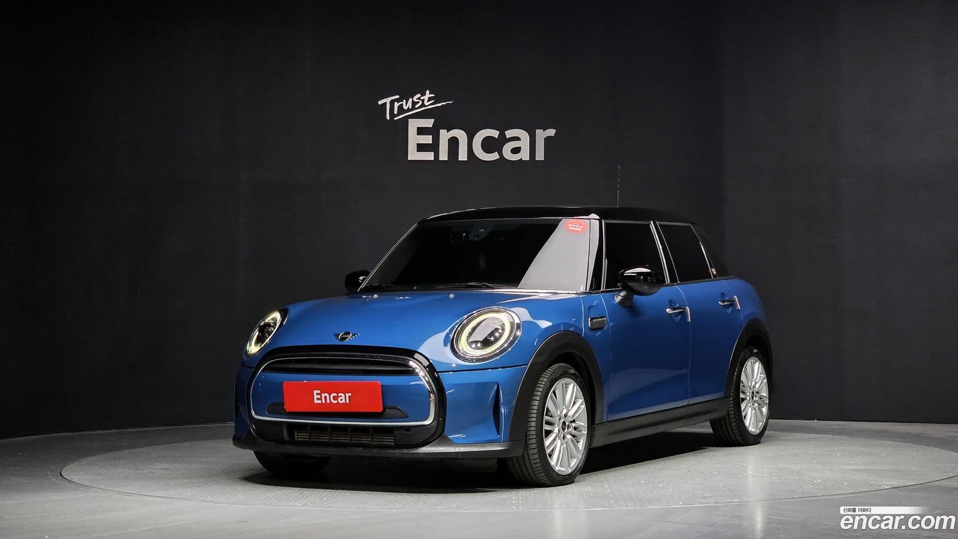 Main__Slider__Photo:Cooper Mini 2022.4-0