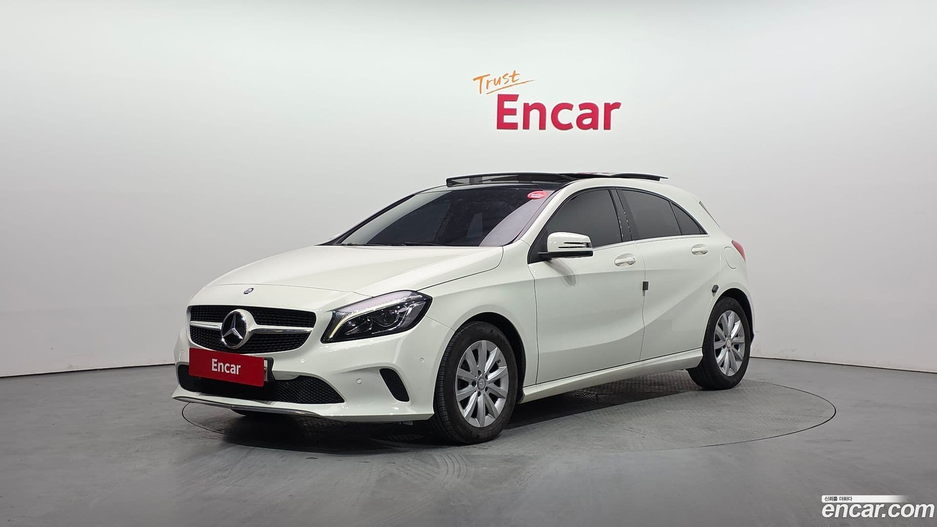 Main__Slider__Photo:A-Class Mercedes-Benz 2016.6-0