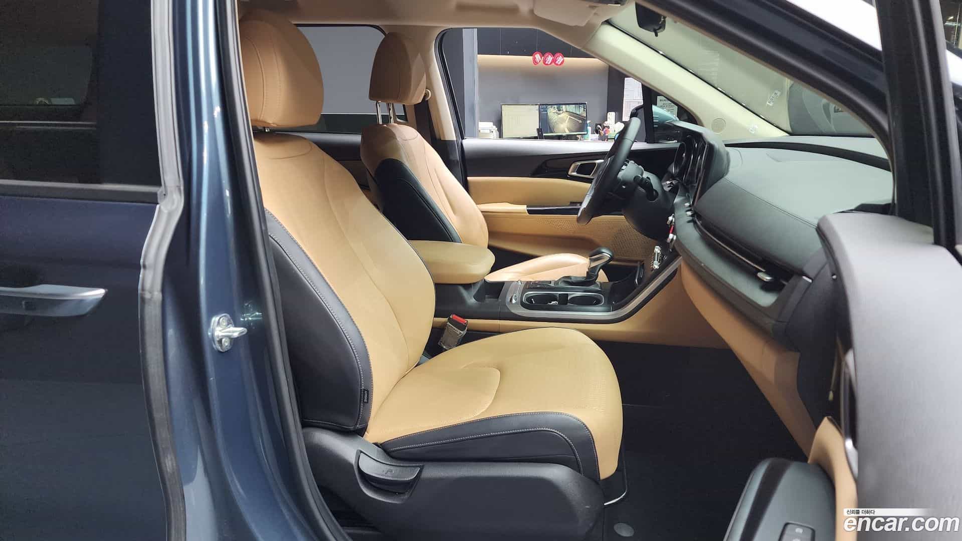 Canival Kia 2021.8-OPTION-015