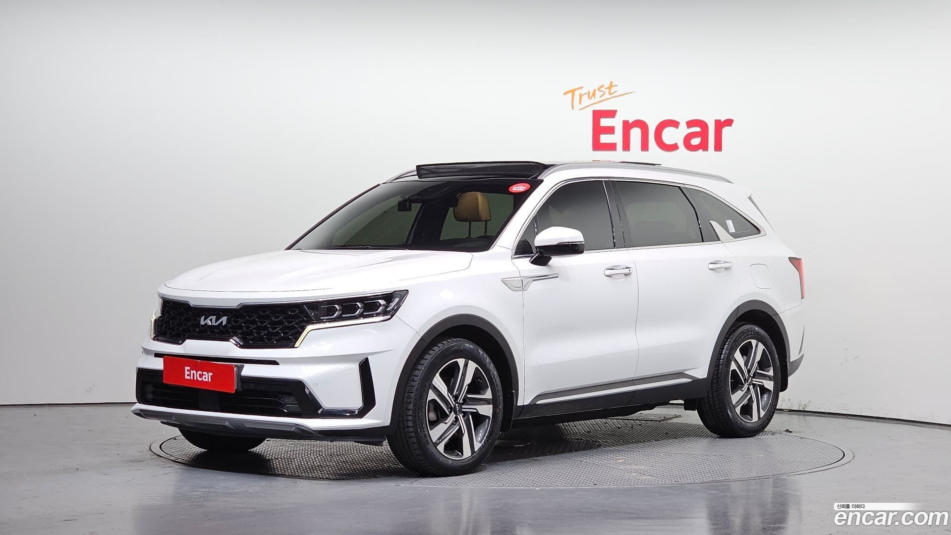 Main__Slider__Photo:Sorento Kia 2022.7-0
