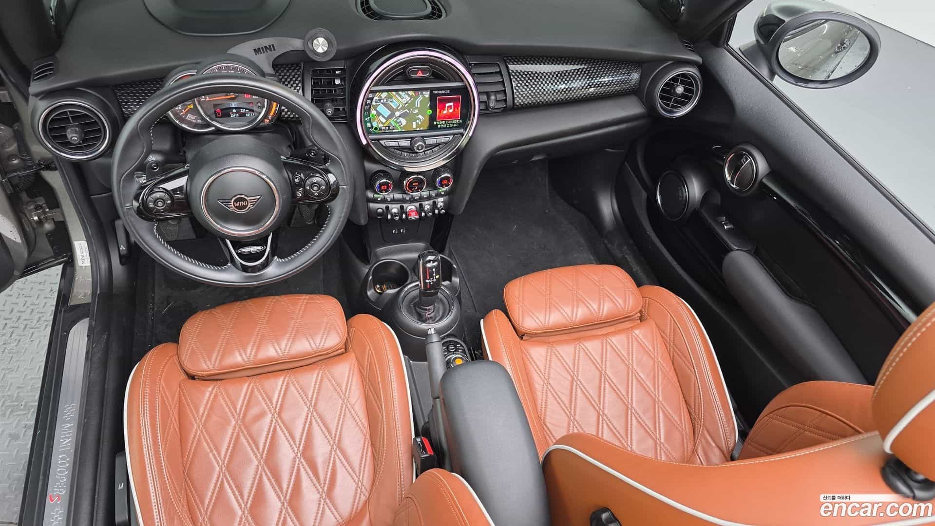 Cooper Convertible Mini 2020.5-INNER-7