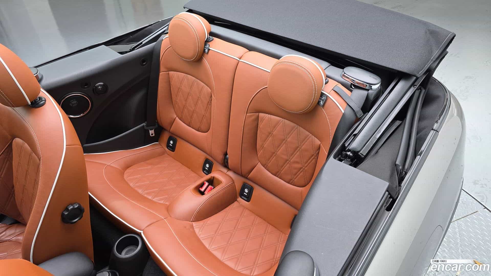 Cooper Convertible Mini 2020.5-OPTION-22